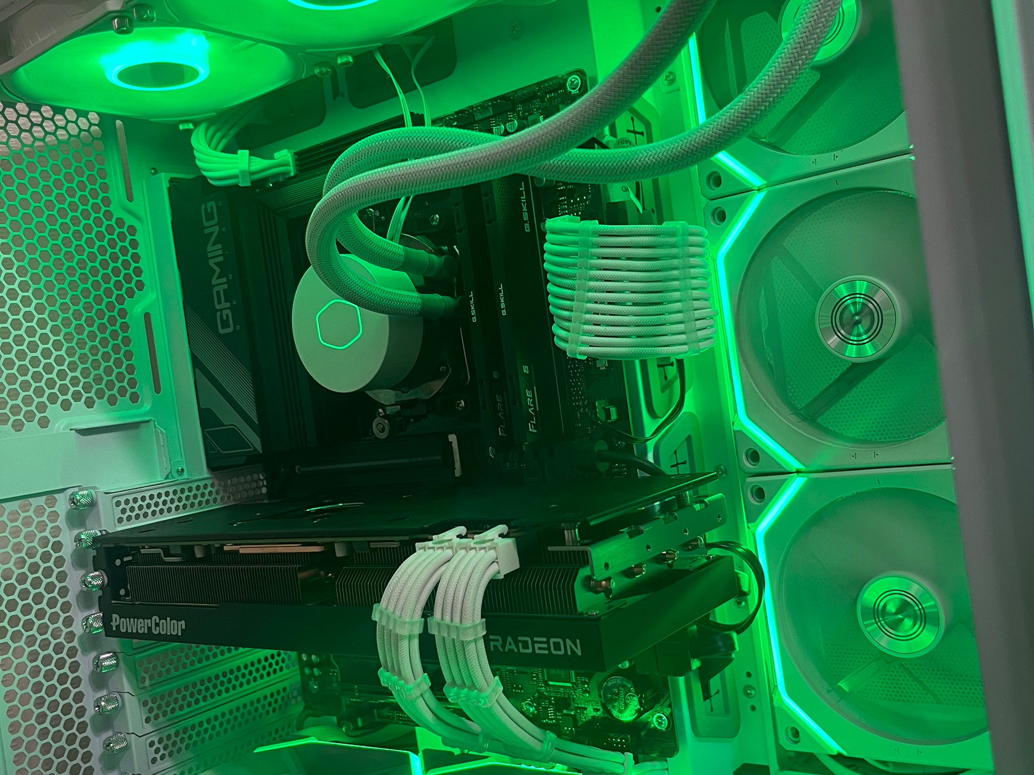“Halo” 1440p/4K Streaming/Gaming PC|Ryzen 7 7700x, RX 7900GRE, 1TB M.2 SSD
