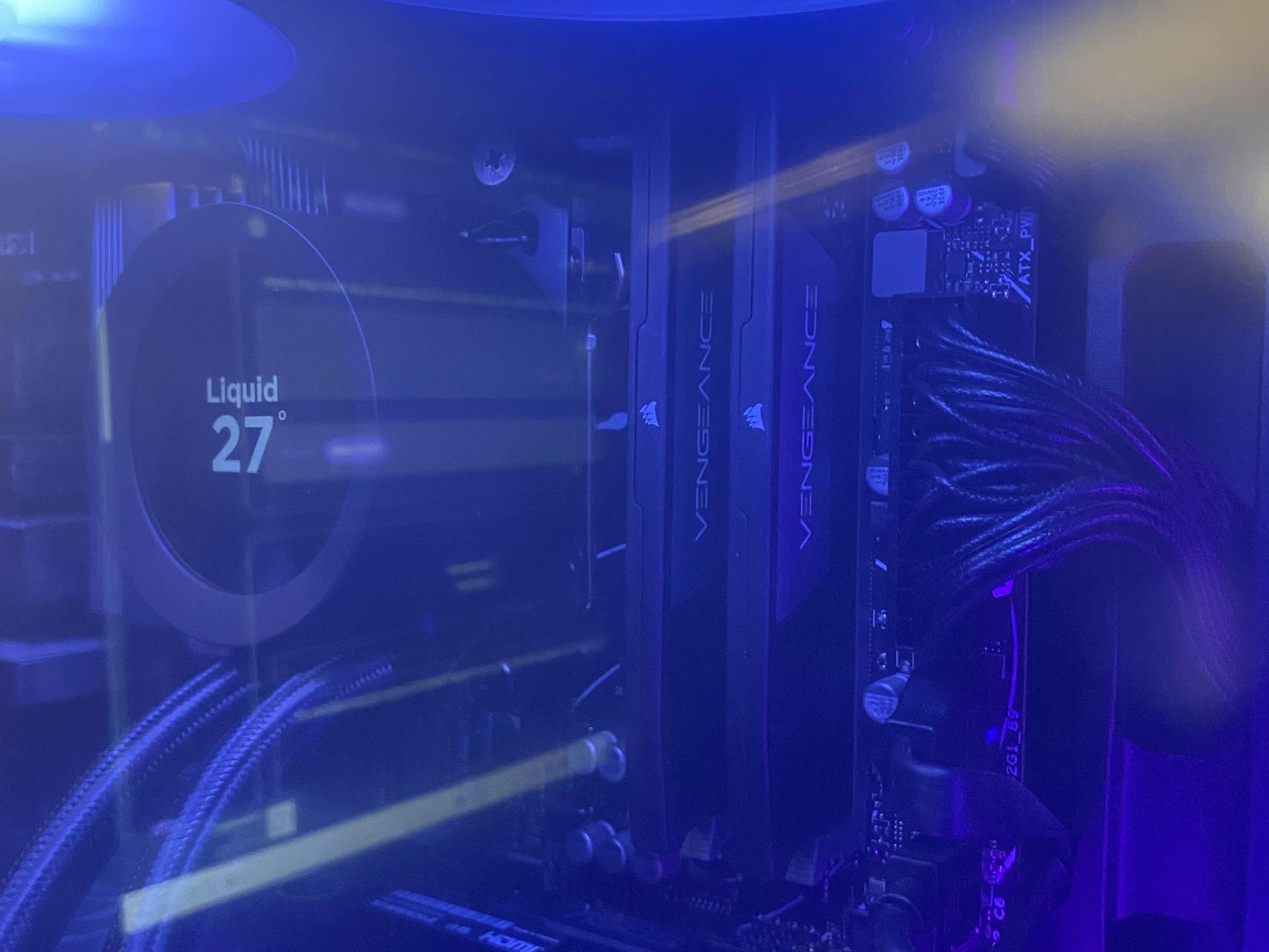 CORSAIR VENGEANCE 32GB DDR5 5600MTS
