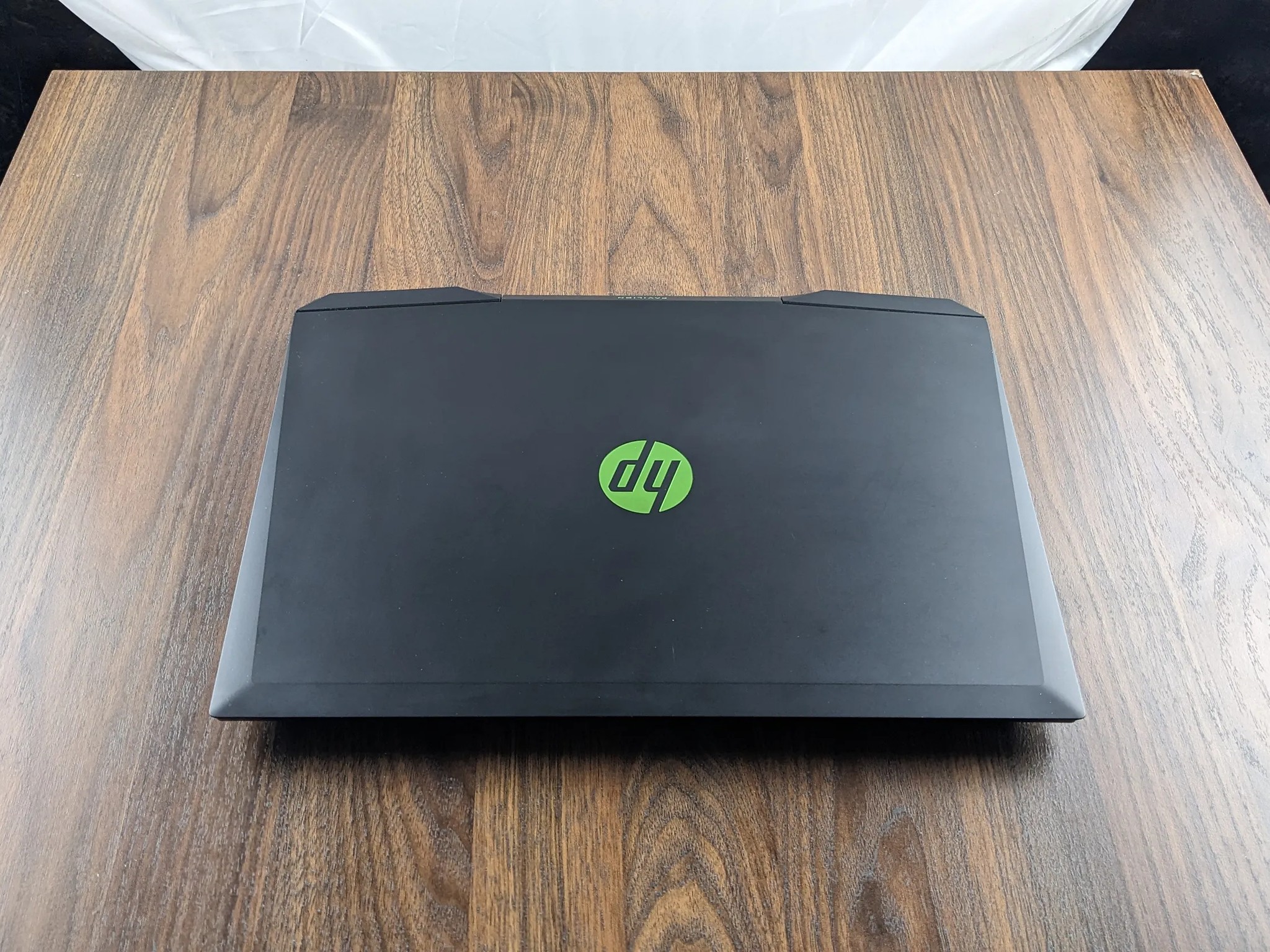 HP Pavilion Gaming GTX 1650, i5-9300H, 12GB DDR4, 256GB NVMe, 1TB HDD