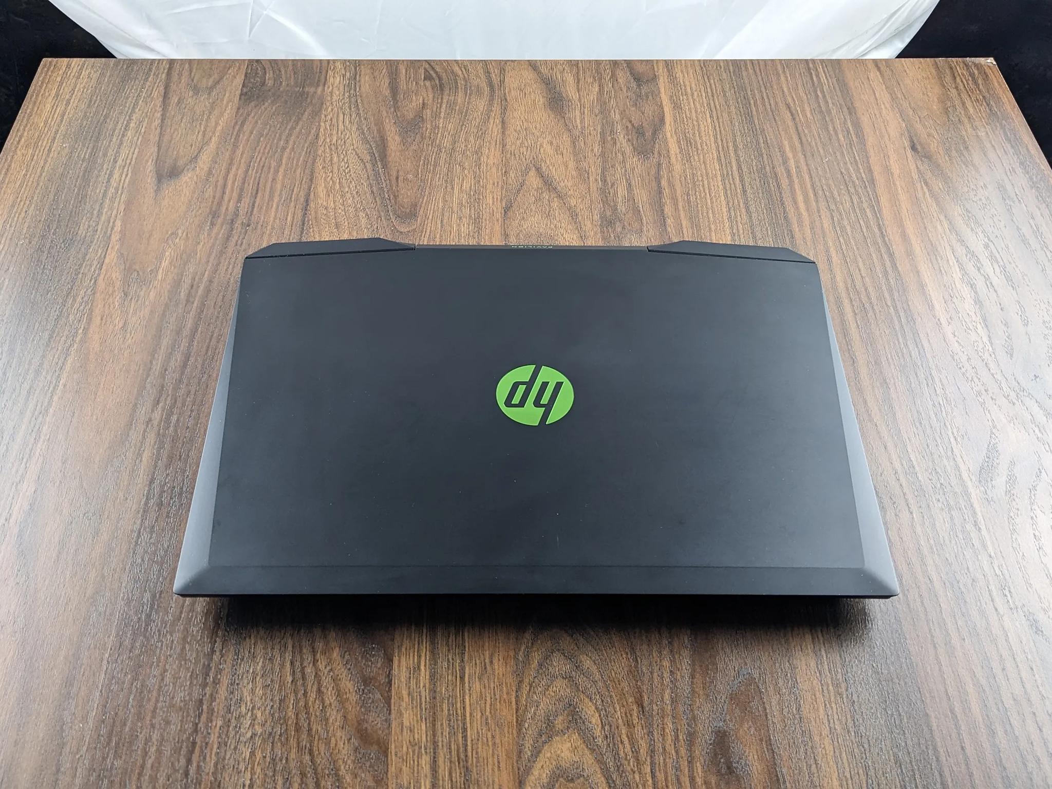 HP Pavilion Gaming GTX 1650, i5-9300H, 12GB DDR4, 256GB NVMe, 1TB HDD