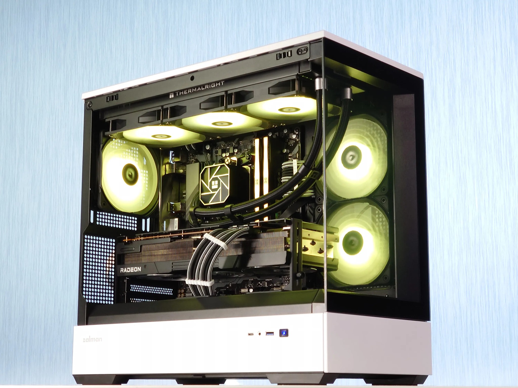 ⚪⚫🤖Stormtrooper Gaming PC⚔️AMD RX 7900 XT 20GB⚔️Ryzen 7 7700⚔️32GB DDR5⚔️2TB SSD