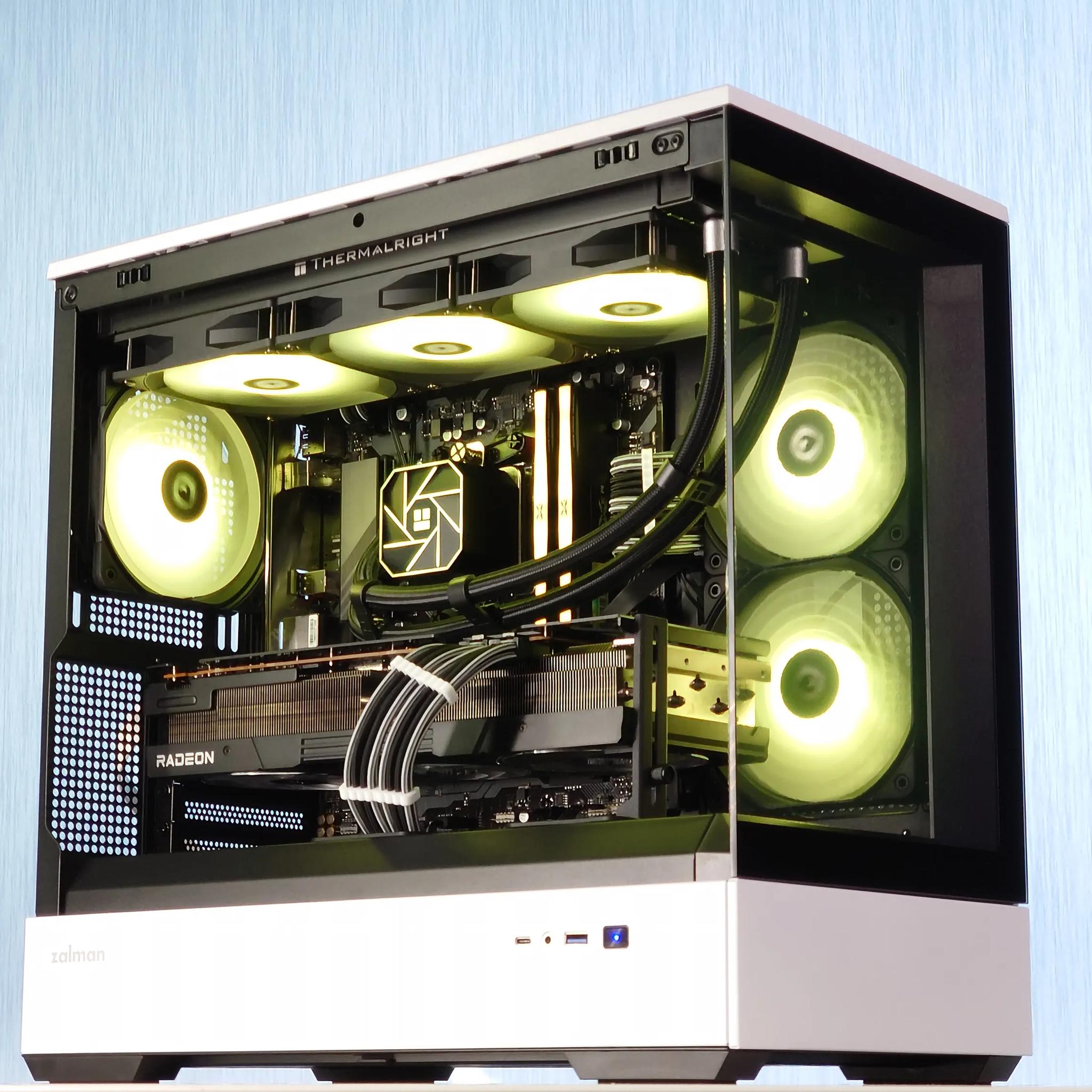 ⚪⚫🤖Stormtrooper Gaming PC⚔️AMD RX 7900 XT 20GB⚔️Ryzen 7 7700⚔️32GB DDR5⚔️2TB SSD