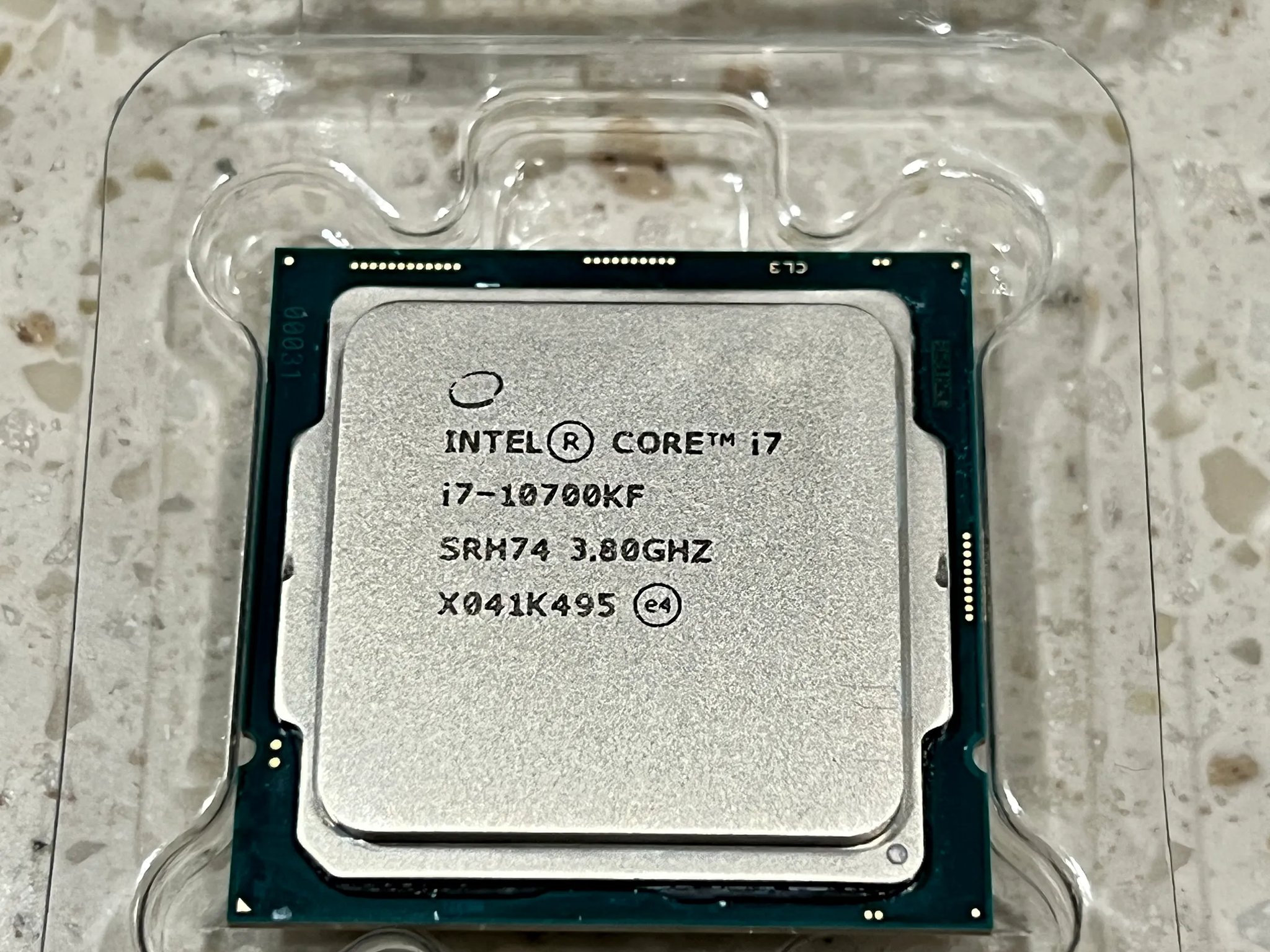 Intel® Core™ i7-10700KF Processor - works perfectly