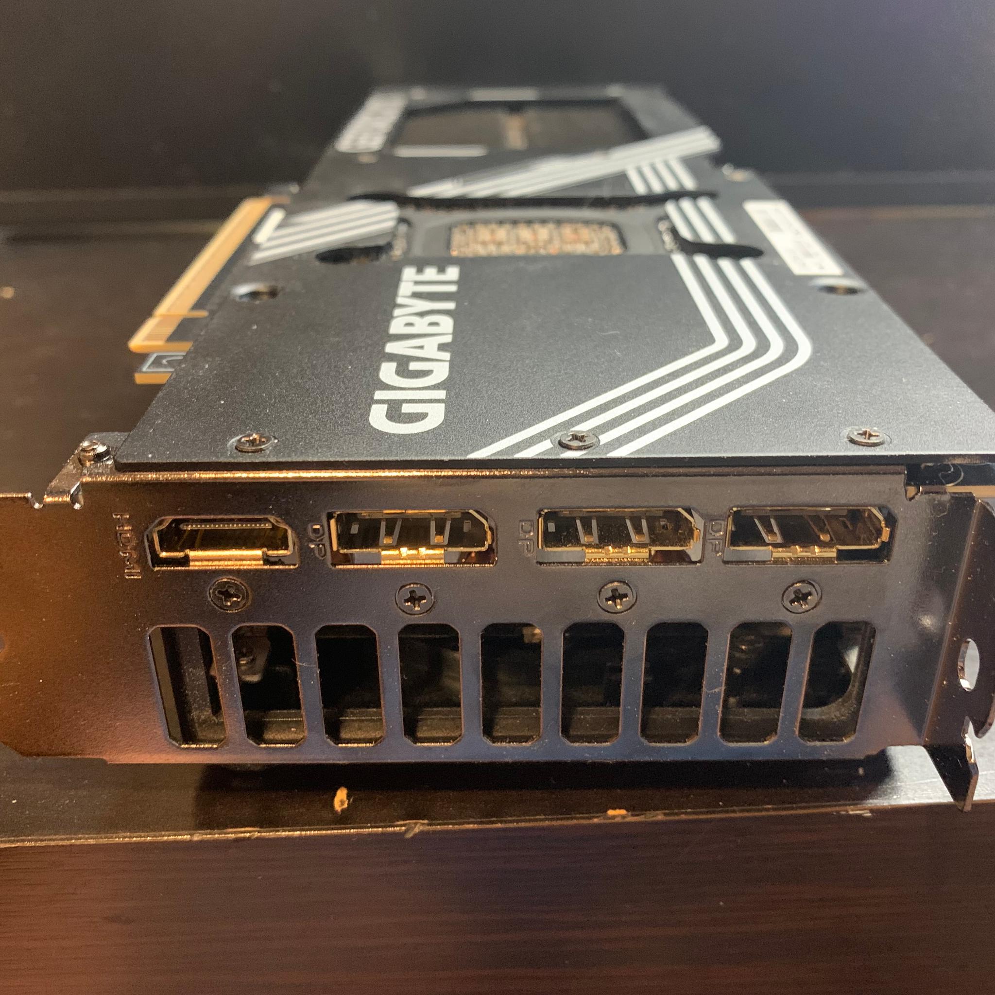 GIGABYTE GeForce RTX 5070 SFF WINDFORCE 12G Graphics Card GPU