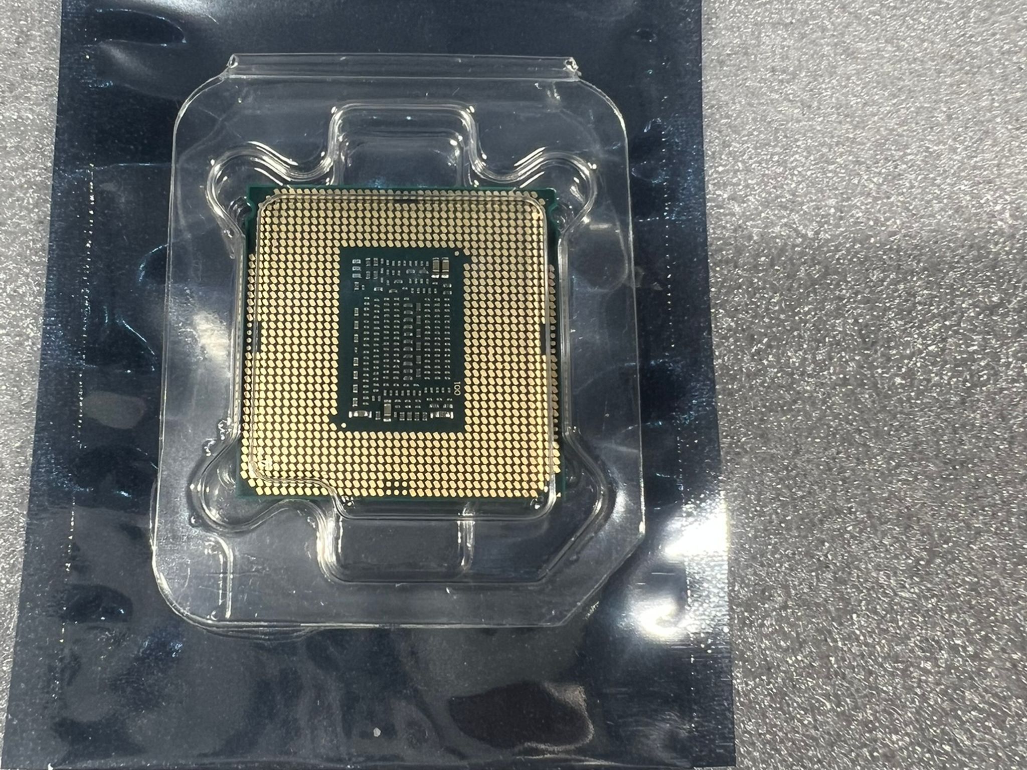 Intel i5 8400
