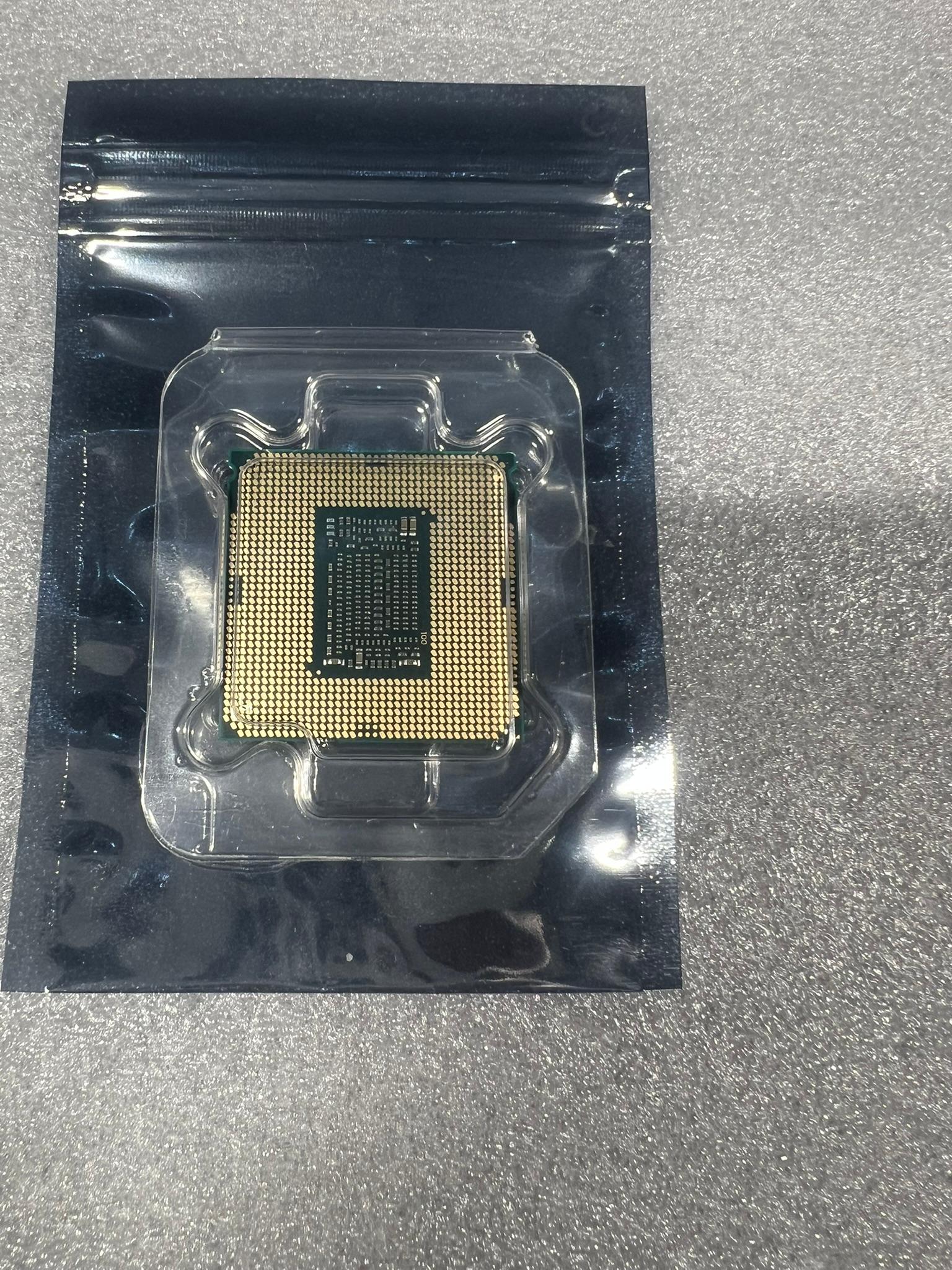 Intel i5 8400