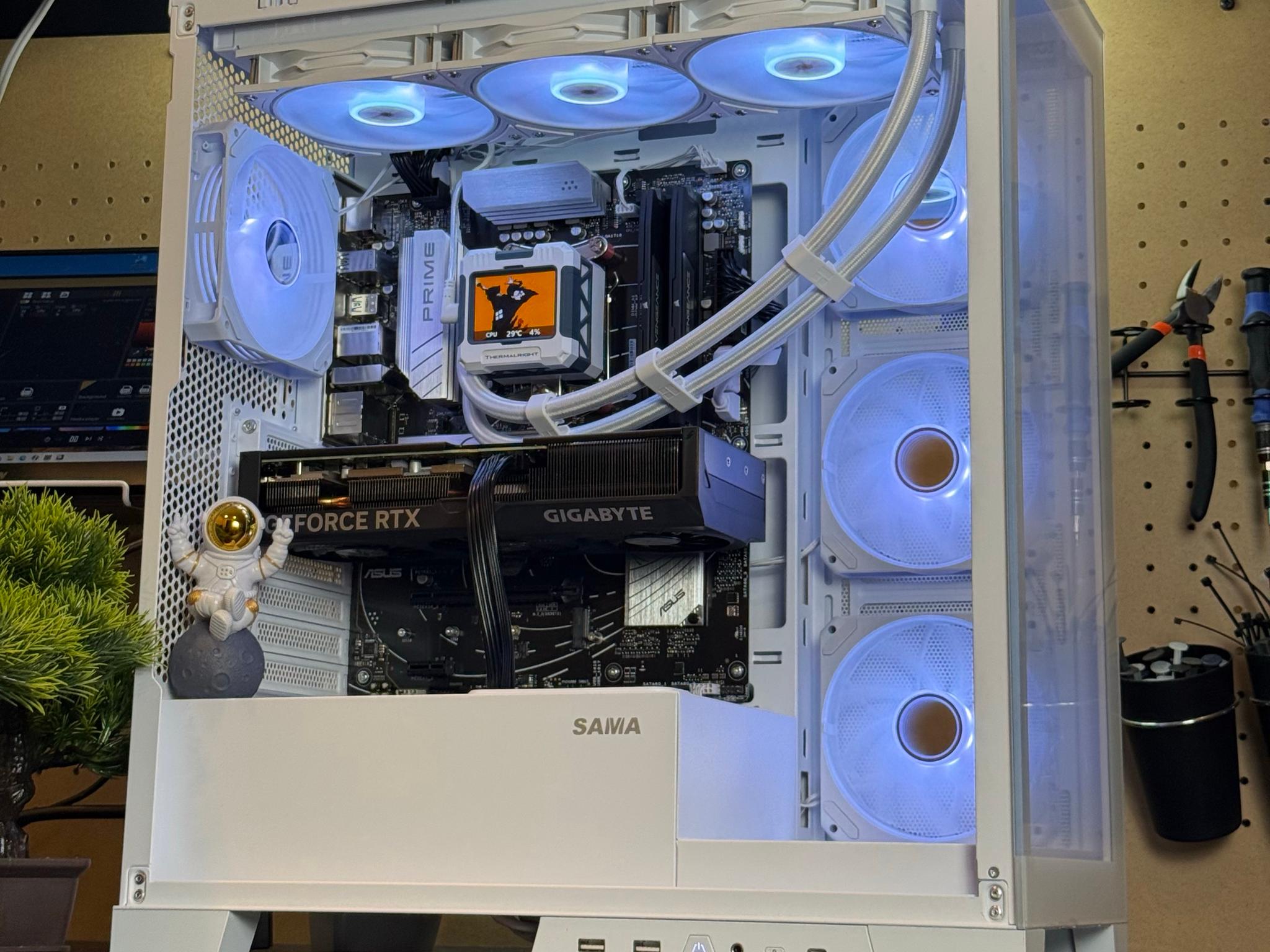 1440P Gaming PC | RTX 4070 Super | Ryzen 5 7600x3D | 32GB DDR5 RAM | 1TB | Windows 11
