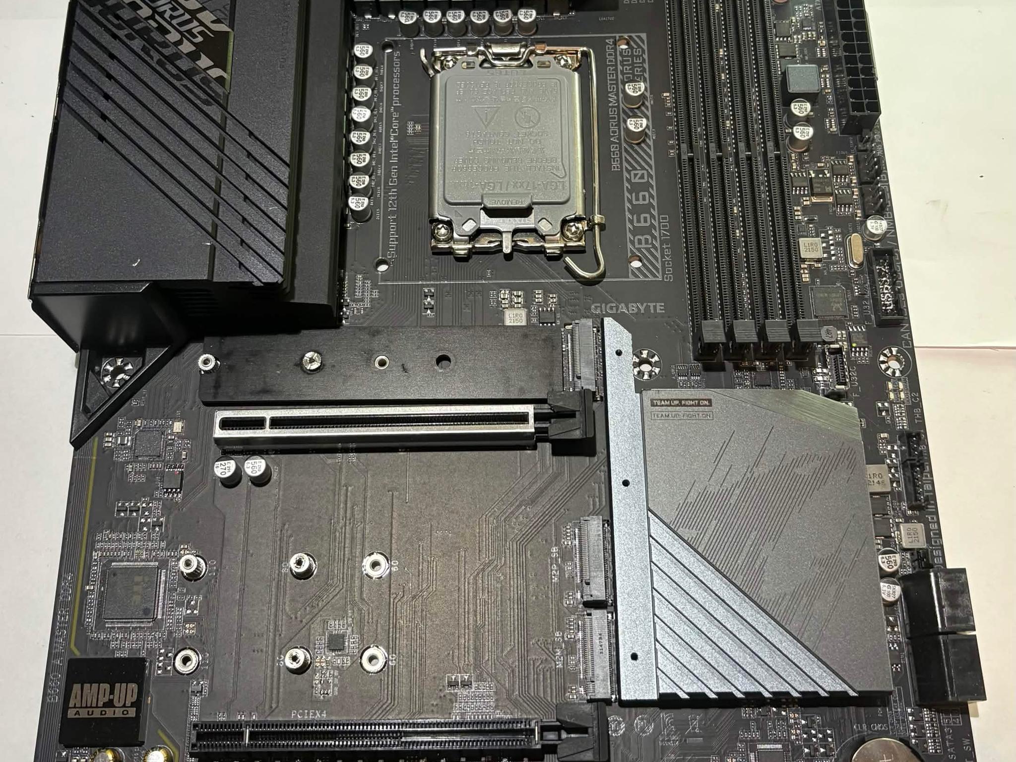 Gigabyte B660 AORUS Master DDR4 LGA1700 ATX Motherboard | WiFi 6 | Fully Tested