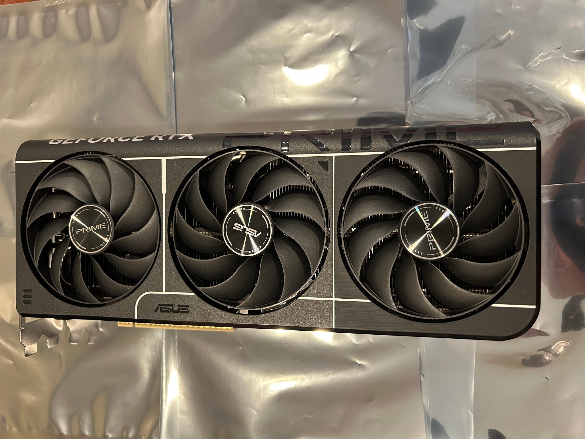 ASUS PRIME GeForce RTX 5070