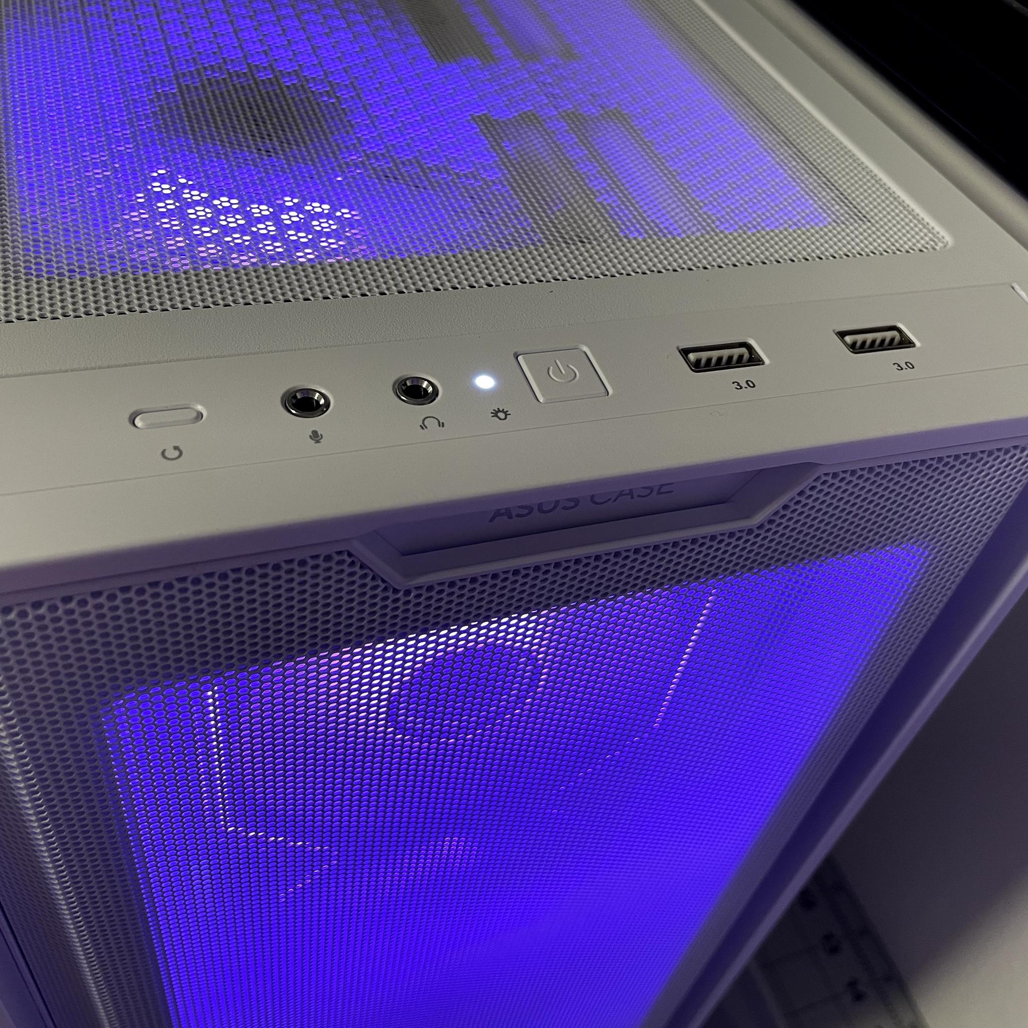 White RTX 3070 Gaming PC (Ryzen 5 5600X | 16GB RAM | 512GB RAM | WiFi + BT)