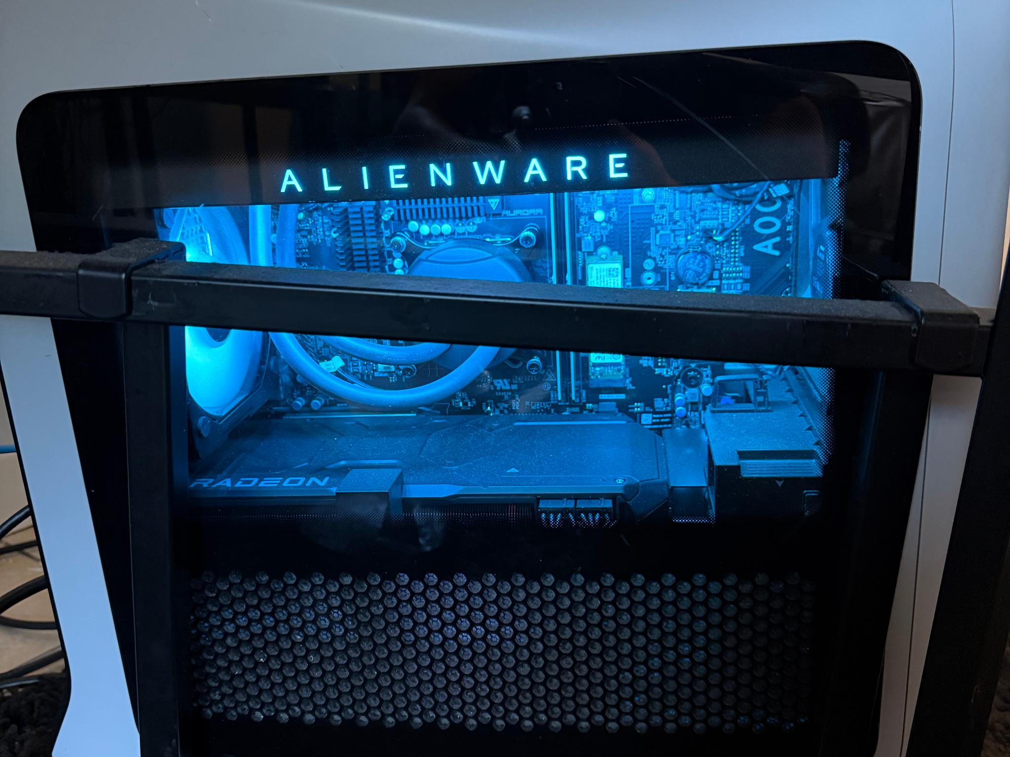 Alienware Aurora R15