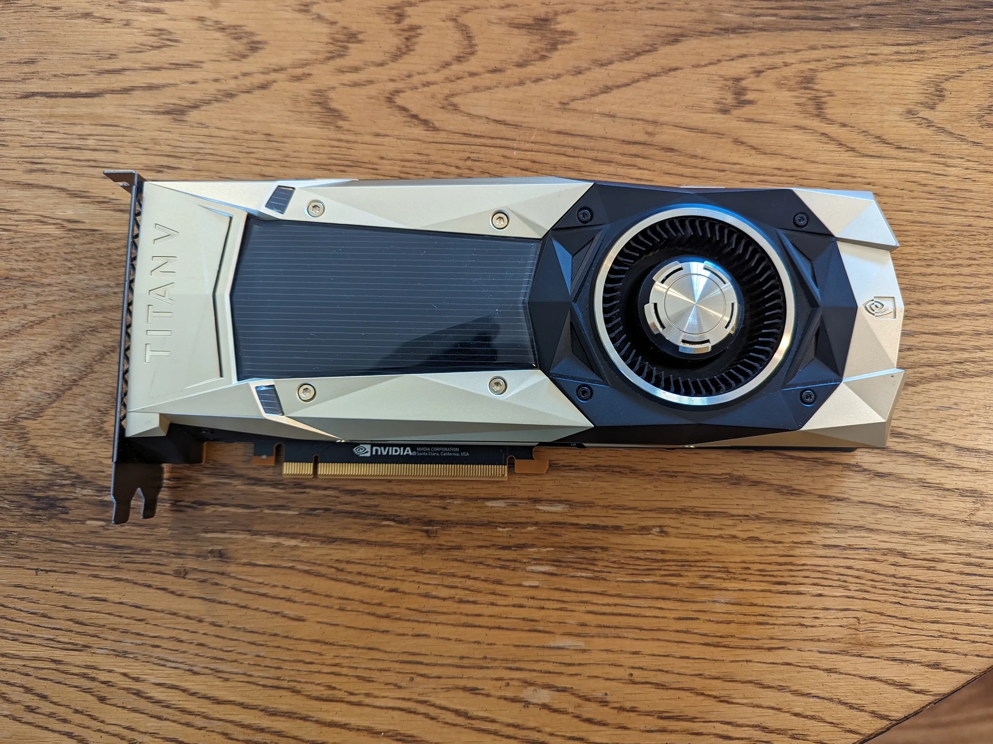NVIDIA TITAN V Volta 12GB HBM2 GPU Video/Graphics Card