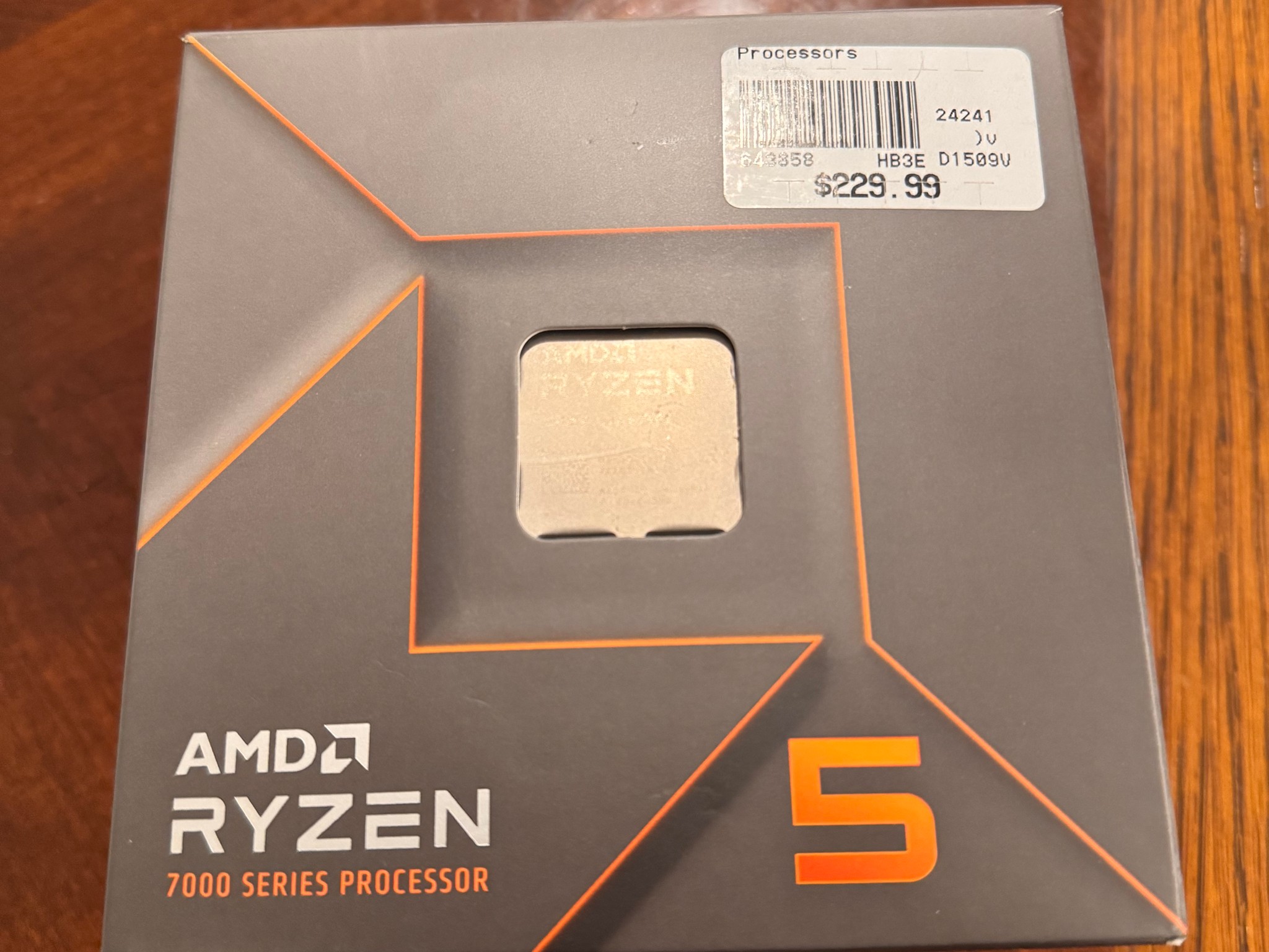 AMD Ryzen 5 7600