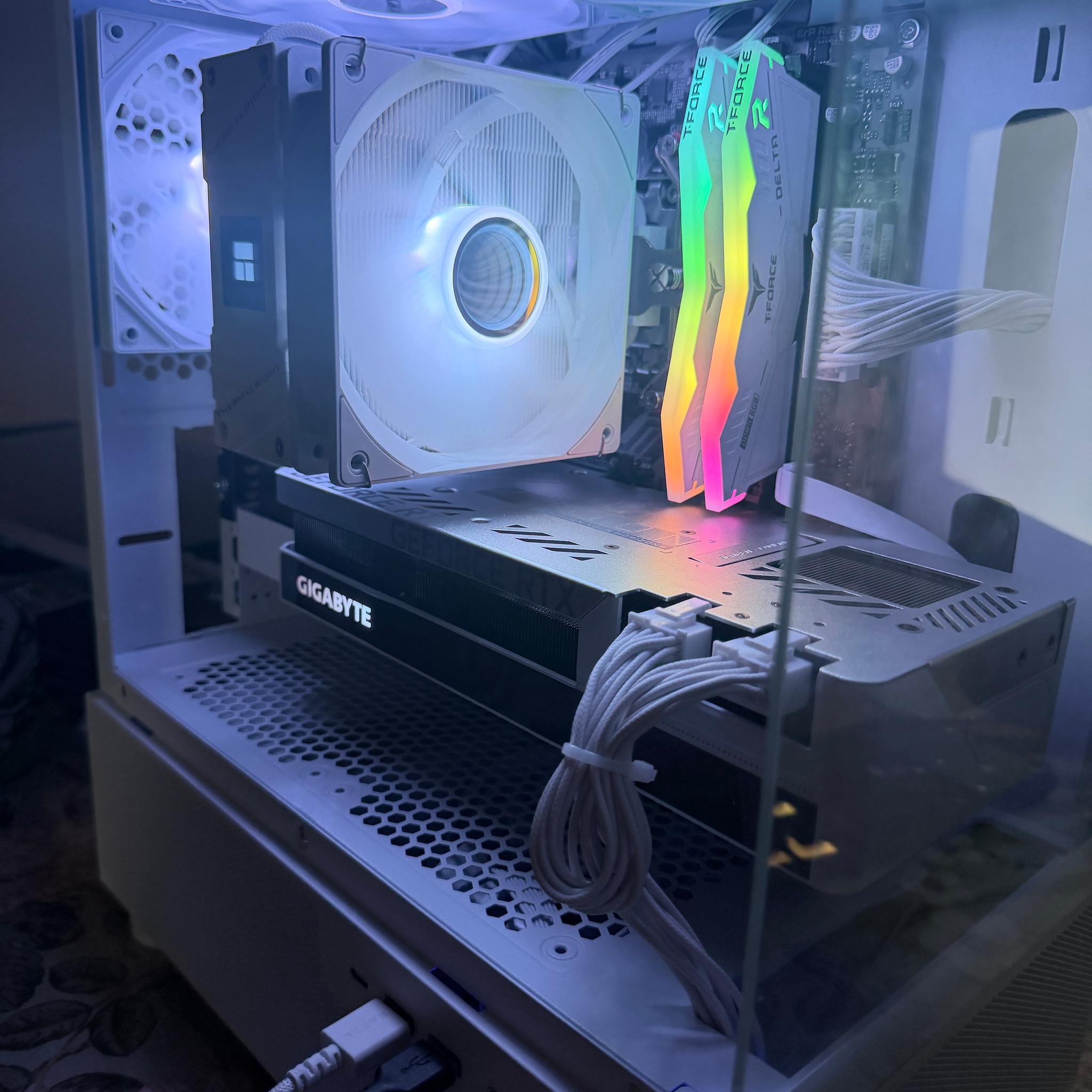 WHITE 3080 Gaming PC | RTX 3080 | 16GB DDR5 | 9600x | 1TB Storage | LCD DISPLAY Cooler