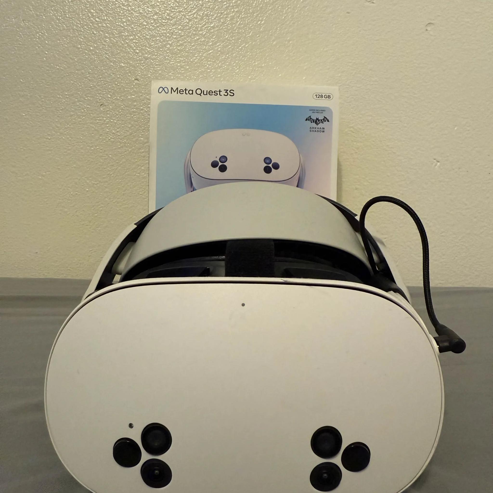 Meta Quest 3S 128GB VR Headset