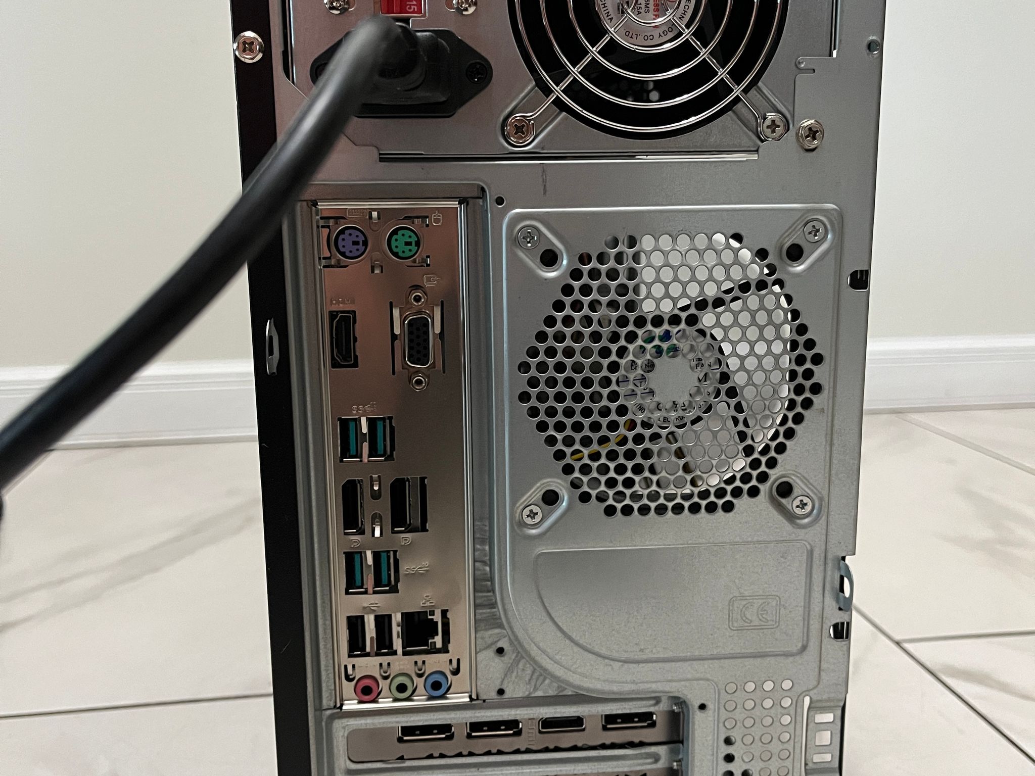 NVIDIA RTX 4060, Intel Core i7-9700, 16GB RAM, 500GB SSD - High FPS Gaming PC w/ Wi-Fi & BT