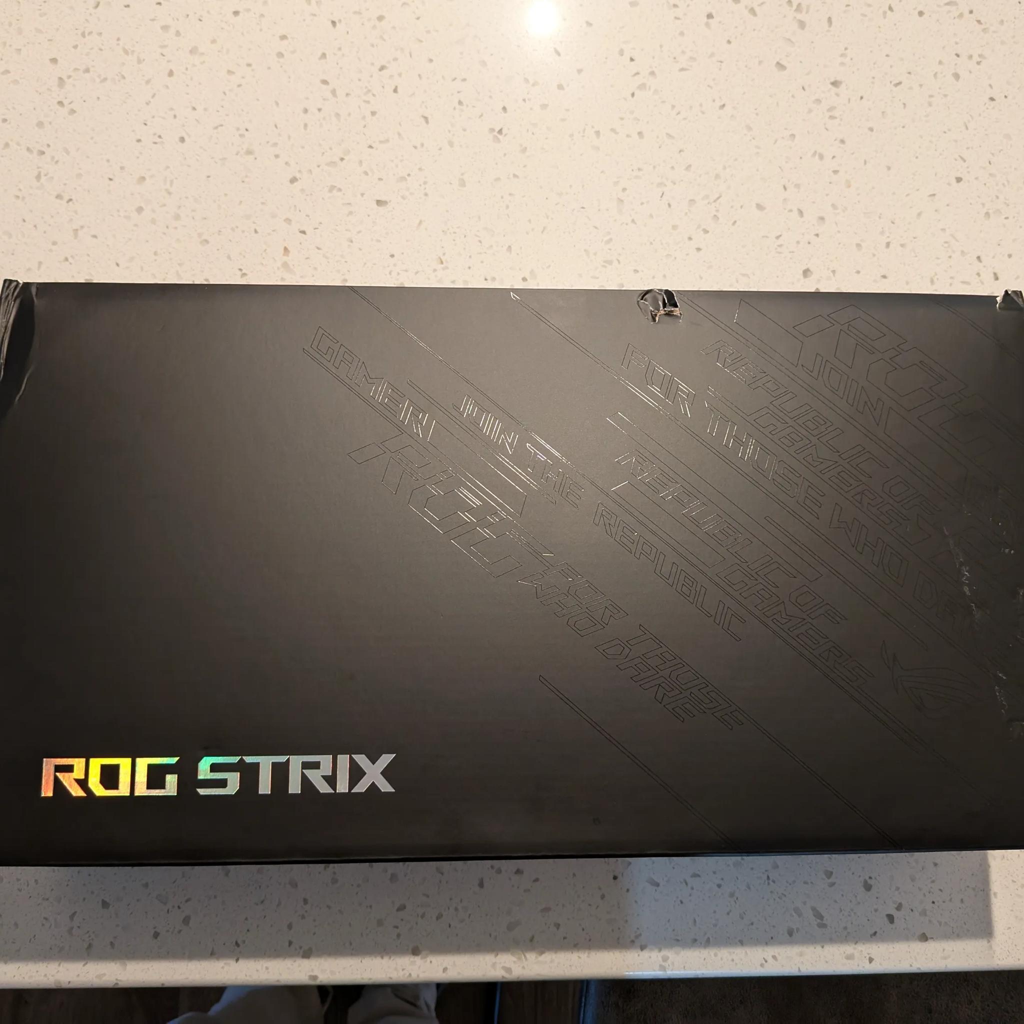 ROG Strix GeForce RTX™ 4090 OC Edition 24GB GDDR6X