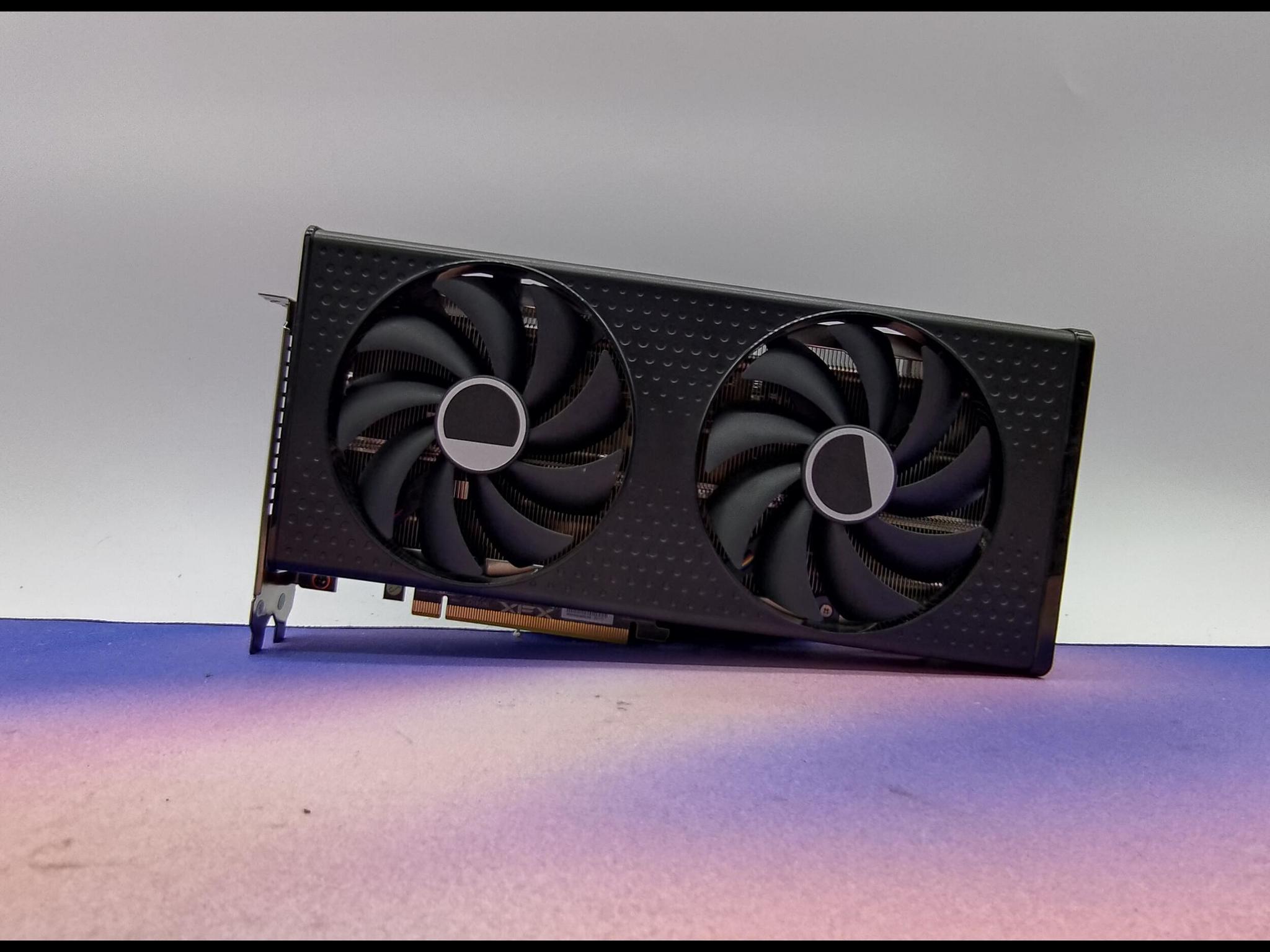XFX RX 7600XT Speedster SWFT 210