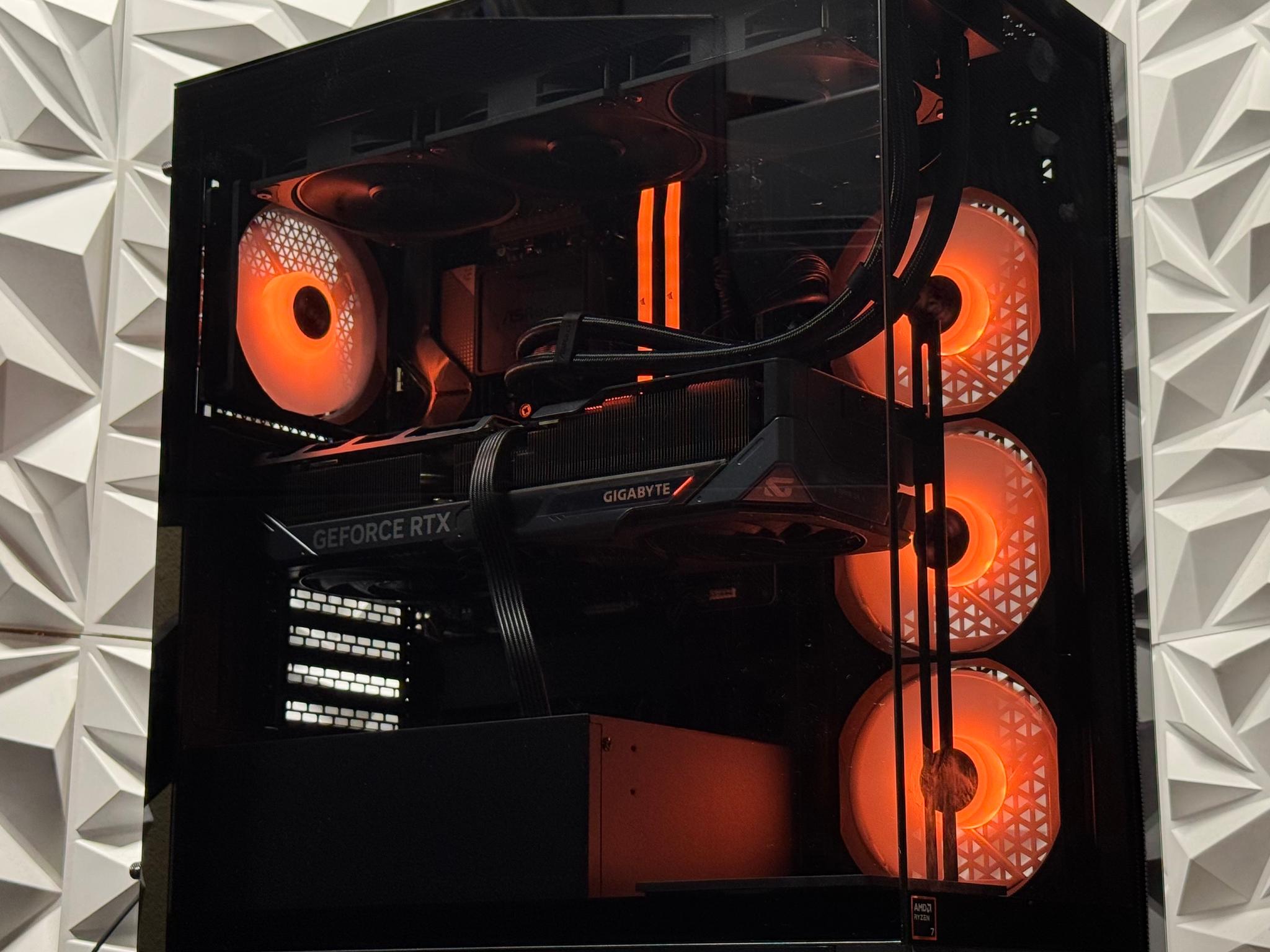 RTX 5070 Ti / Ryzen 7 9850X3D / 64GB DDR5 / Streaming / Gaming / Ai / Video editing / Multitasking