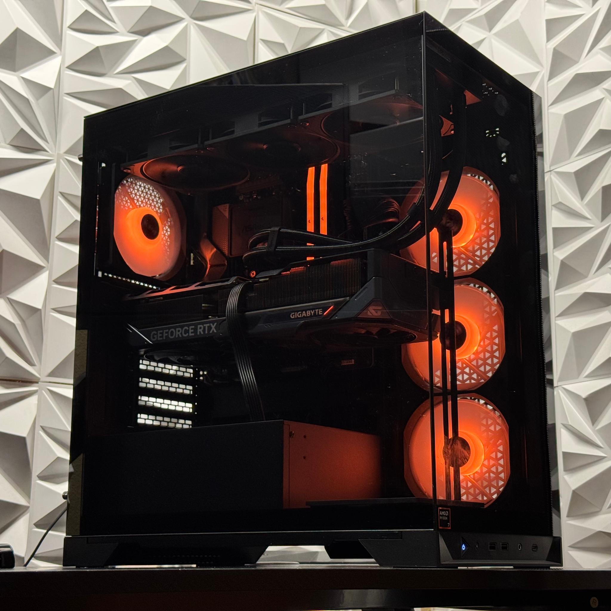 RTX 5070 Ti / Ryzen 7 9850X3D / 64GB DDR5 / Streaming / Gaming / Ai / Video editing / Multitasking