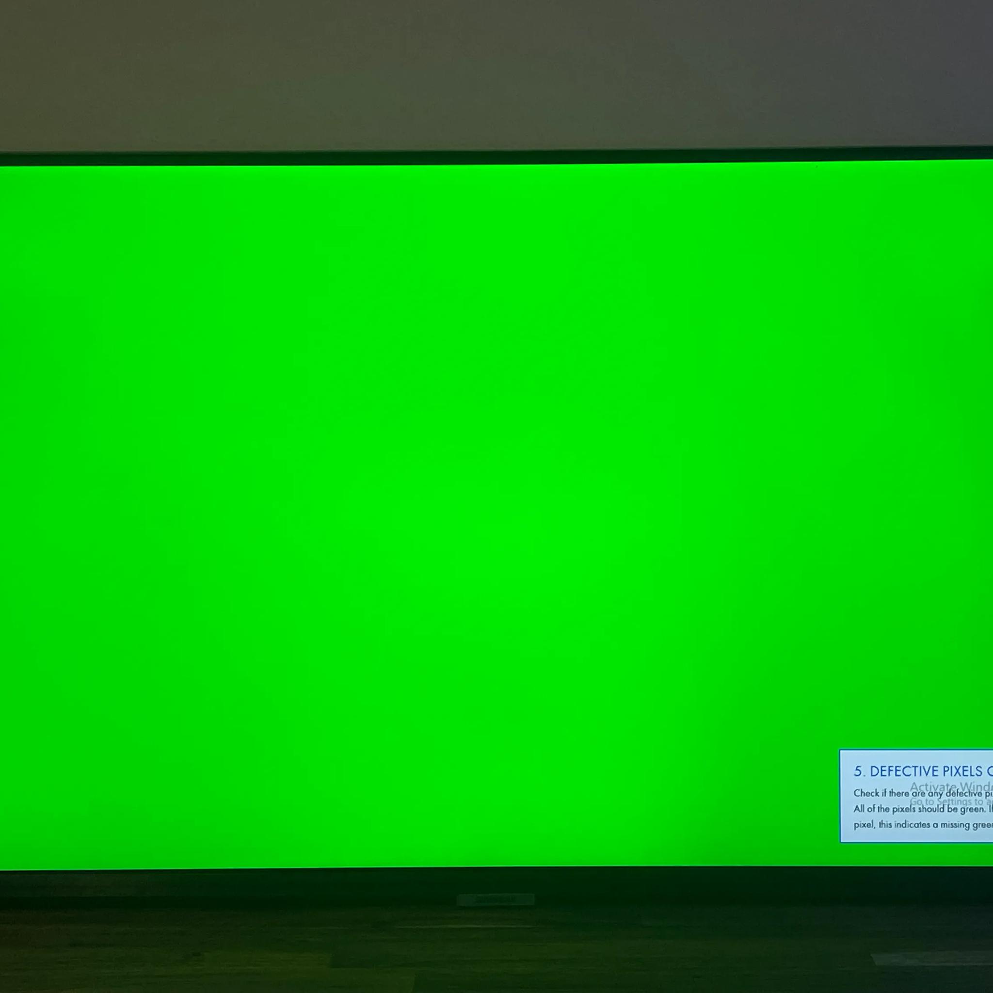 Samsung 32" 1080p 60Hz Smart Monitor w/Streaming TV