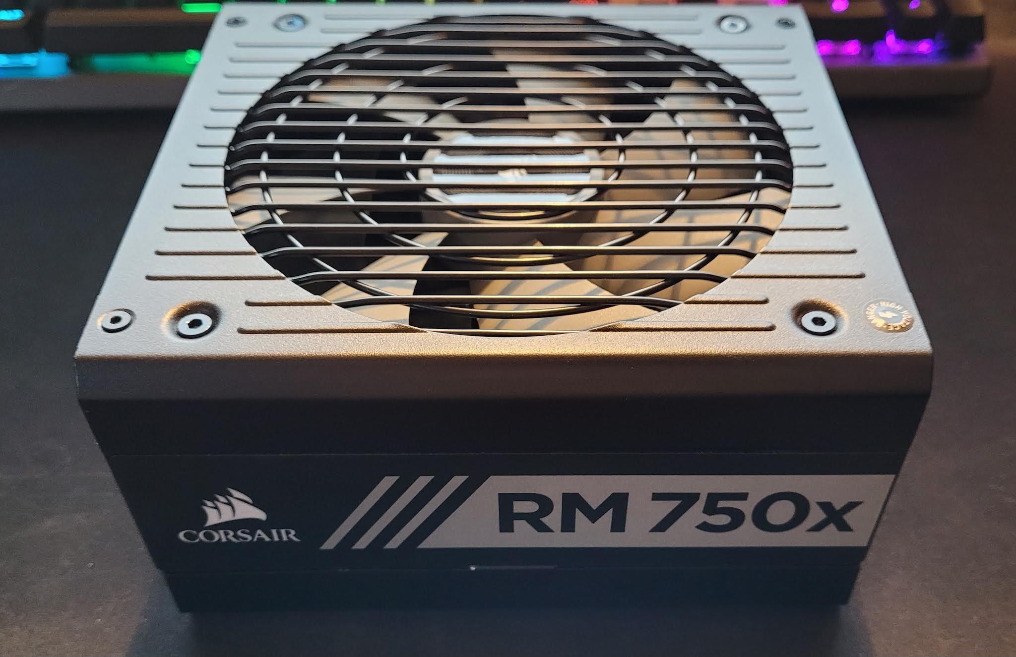 Corsair RM750x Power Supply | 750W 80+ Gold PSU Fully Modular