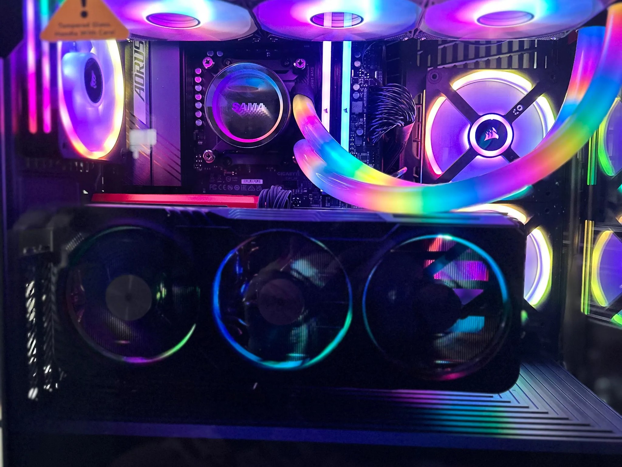 WEEKEND SALE!!🔥RED ALERT🔥 4070 Ti, Ryzen 5 7600x, 32 Gb Ddr5 6000 MHz, 1 tb nvme ssd. BRAND NEW