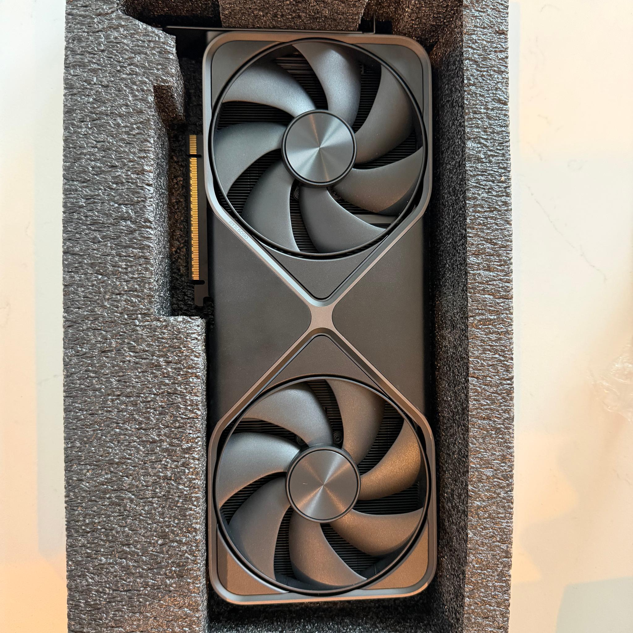NVIDIA GeForce RTX 5090 Founders Edition