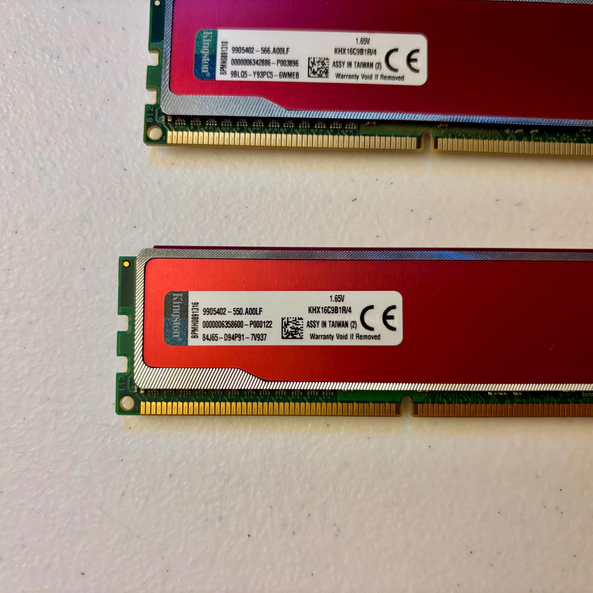 Lot of 12X 4GB DDR3 1600MHz PC3-12800