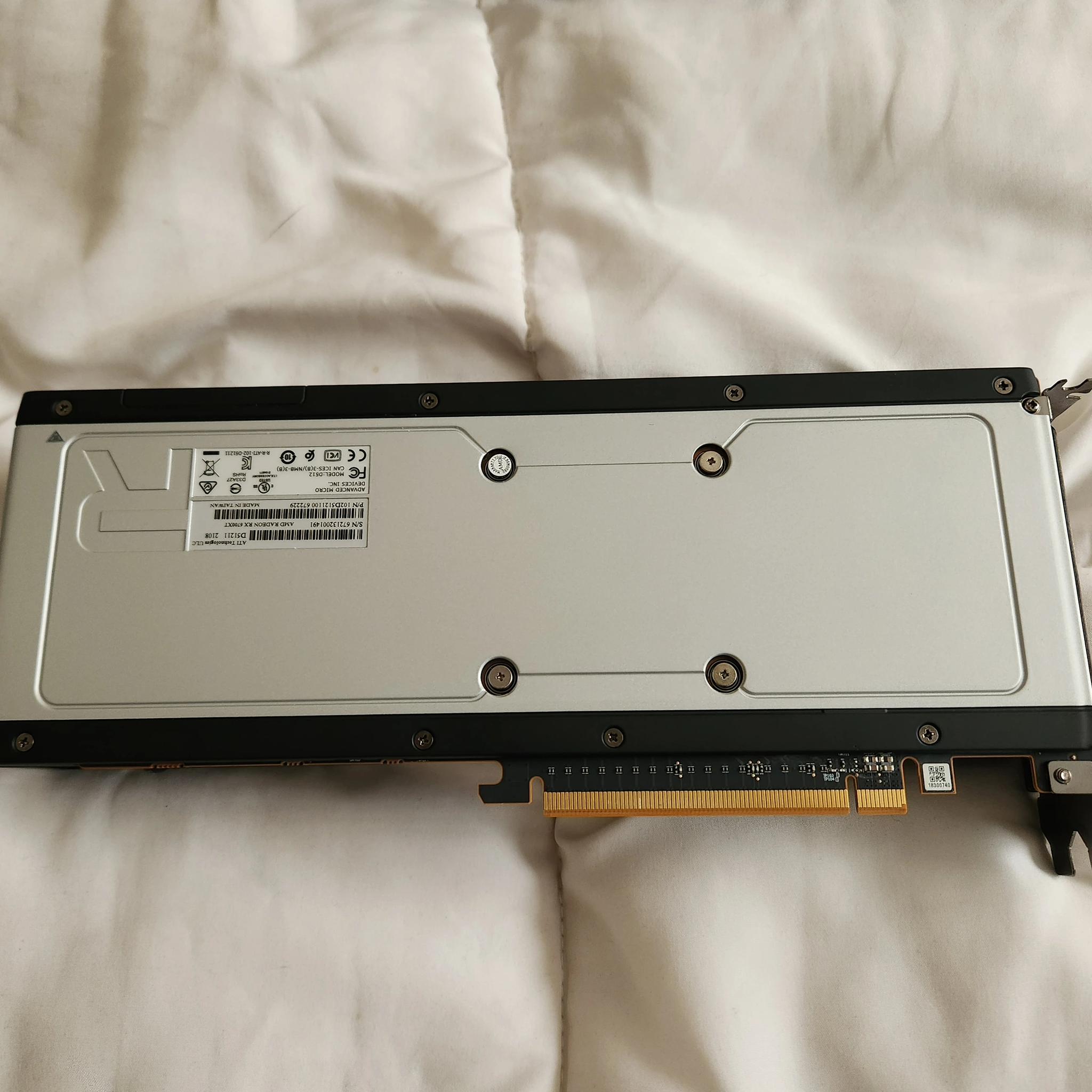 AMD Reference RX 6700XT