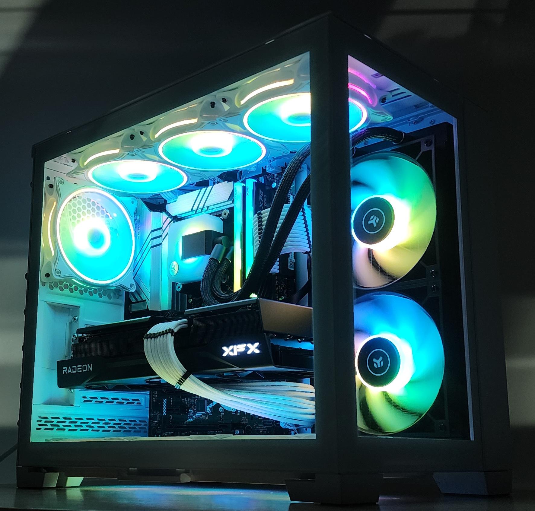 Gaming PC i9-14900KF 32GB RAM 1TB SSD RX 9070 XT 16GB Windows 11 Computer