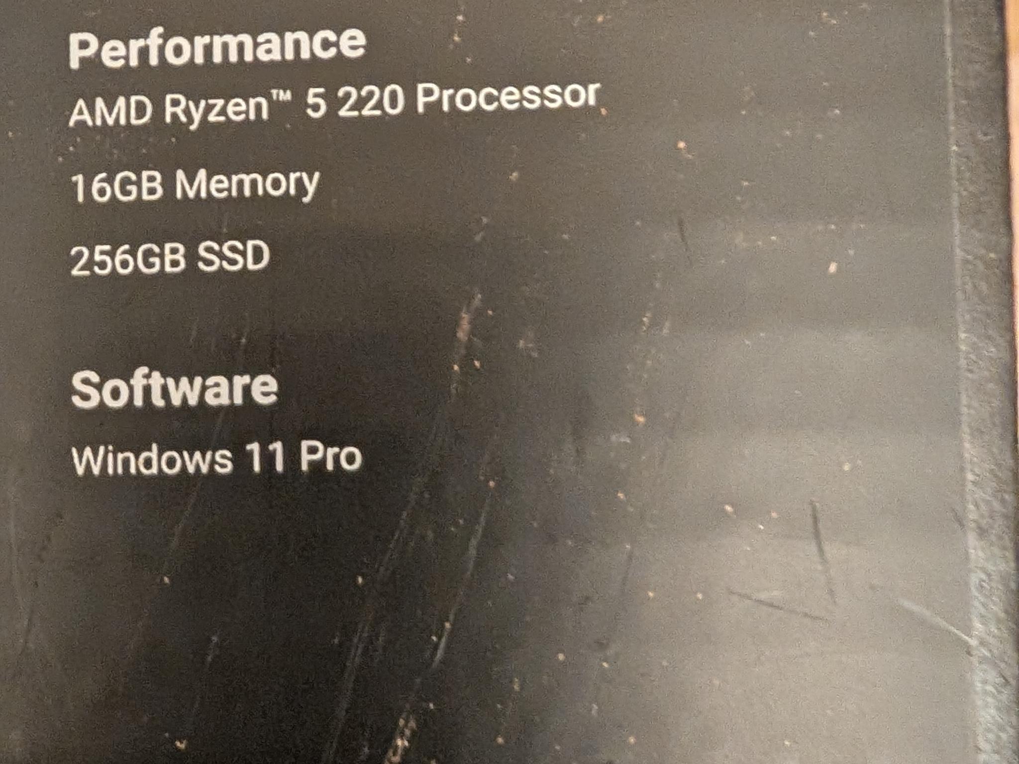 BNIB Dell Pro 16 Laptop Model: PC16255 AMD Ryzen™ 5 220 Processor with AMD Radeon™ 740M graphics