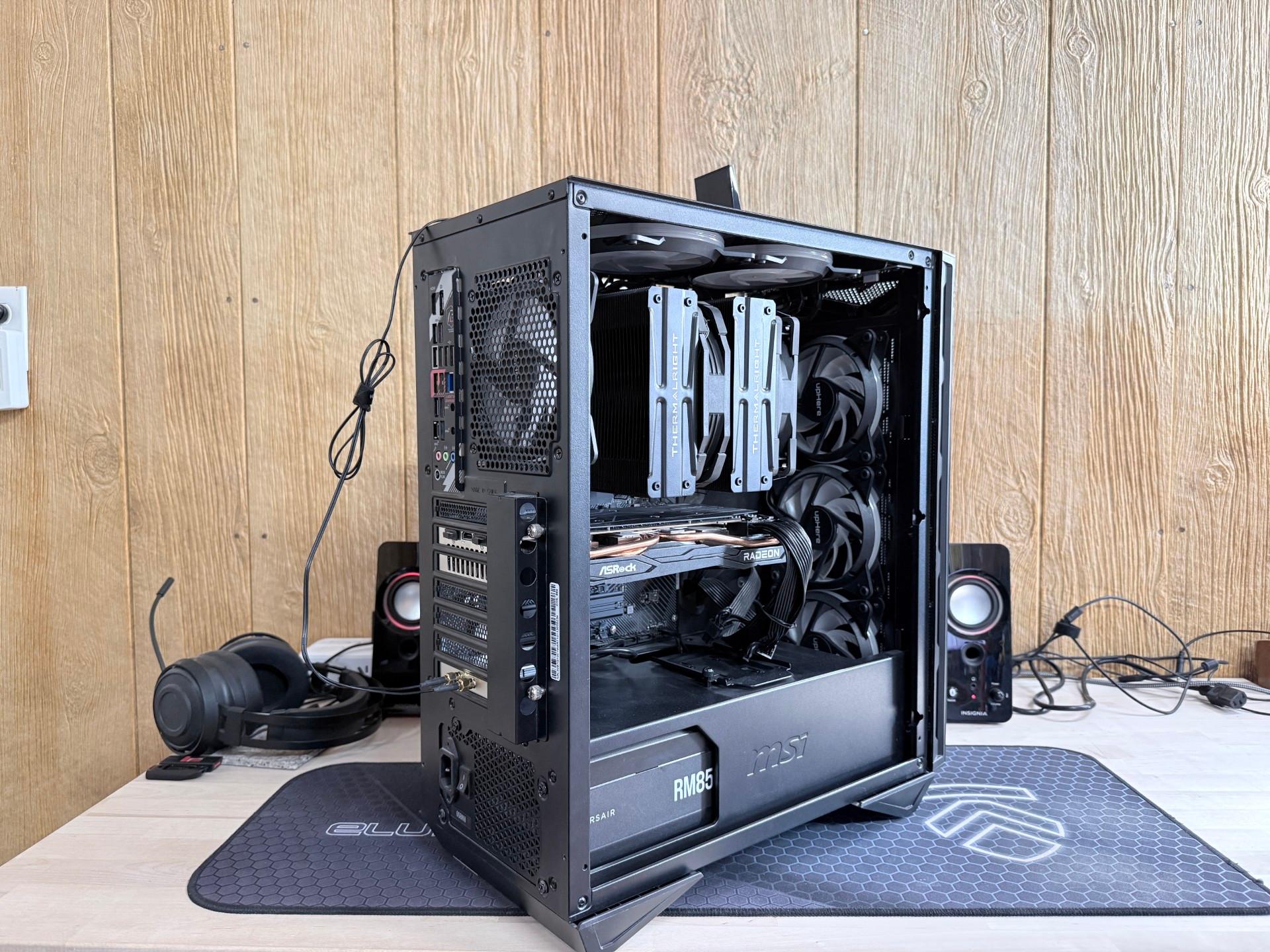 AMD Ryzen 7700X, Radeon RX 6700 XT 12GB, 32GB 6000 MT/s, 1TB, WiFi - Ready to WORK or GAME!