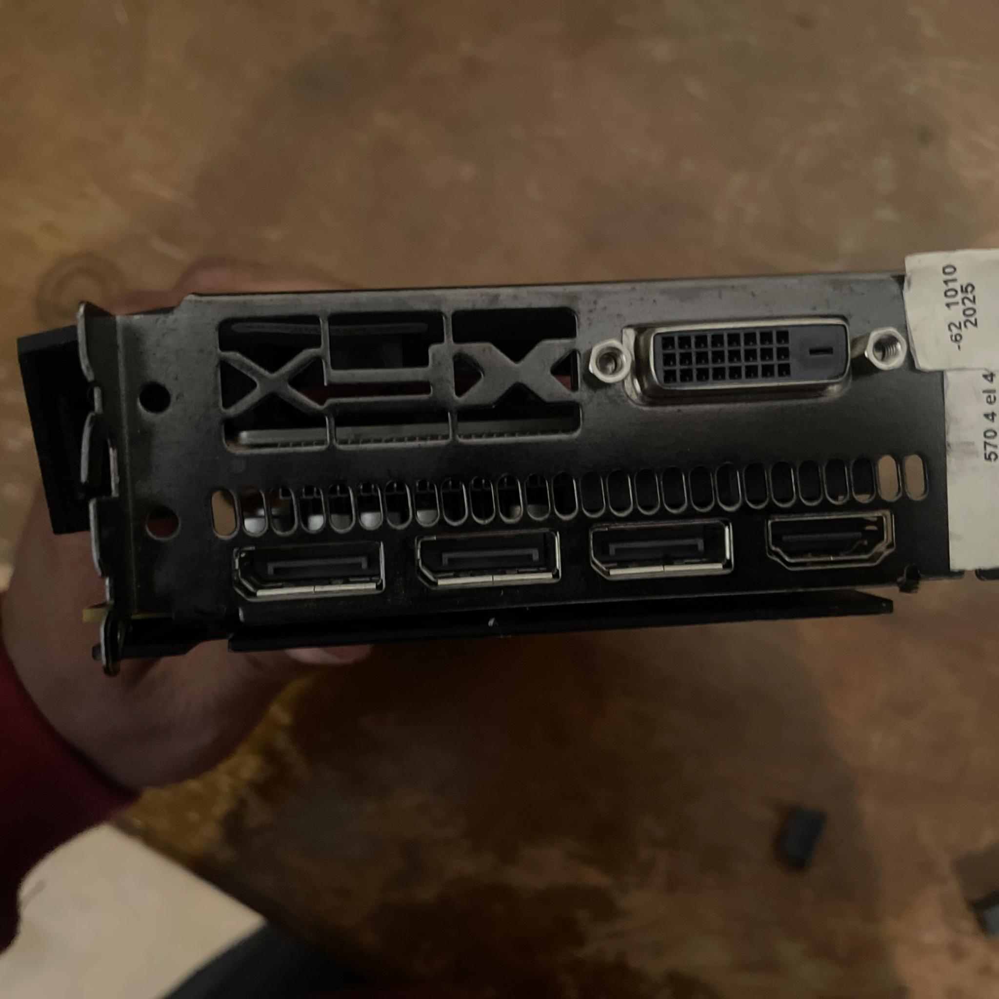 XFX AMD Radeon Rx 570 4gb