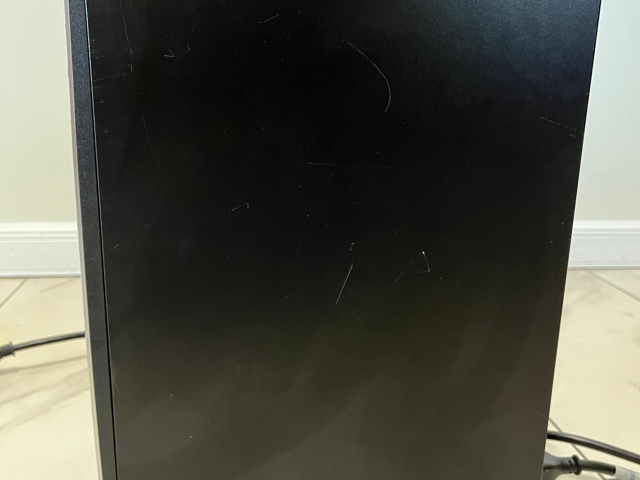 NVIDIA RTX 2070 Super 8GB, Intel i5-8400, 16GB RAM, 1 TB SSD, High FPS Dell Gaming PC w/ Wi-Fi & BT