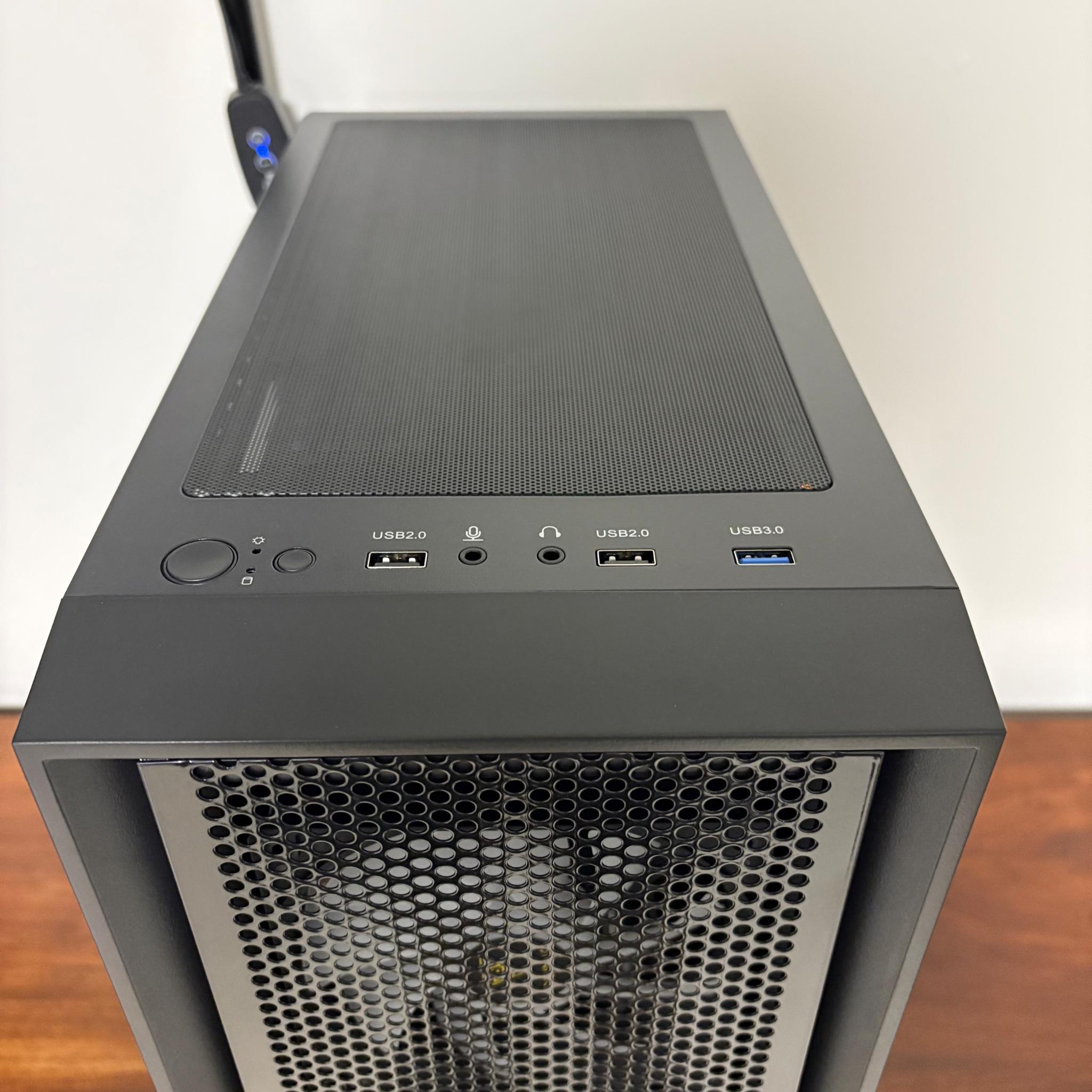RTX 3070 | Ryzen 9 5900X | 32GB DDR4 | 1TB SSD | 700W PSU | 4 x Fans