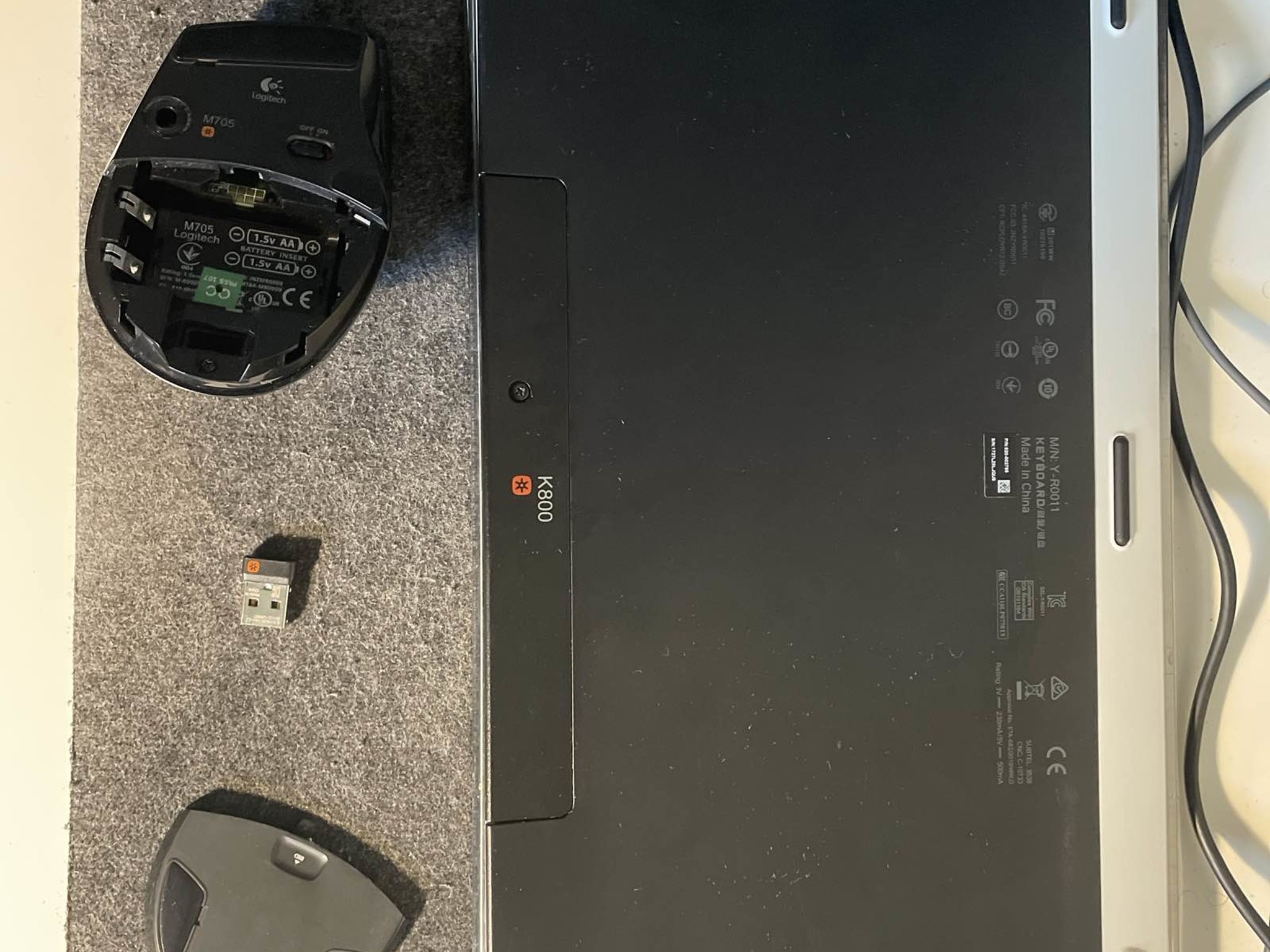 Logitech K800 Wireless Keyboard + Logitech M705. Tested