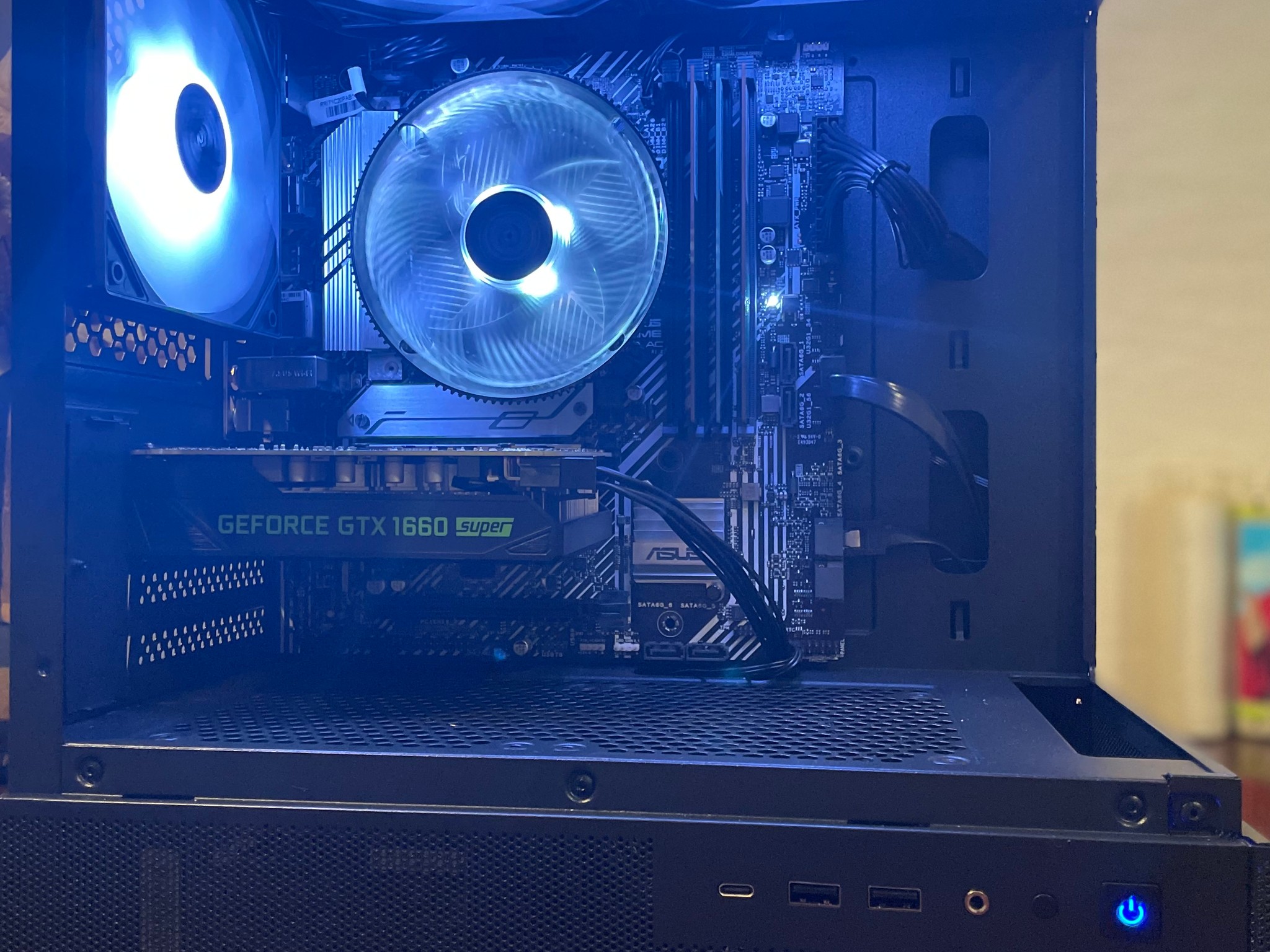 Gaming PC | GEFORCE 1660 SUPER | INTEL I5-10400| 24GB RAM | WINDOWS 11 | WIFI & BT