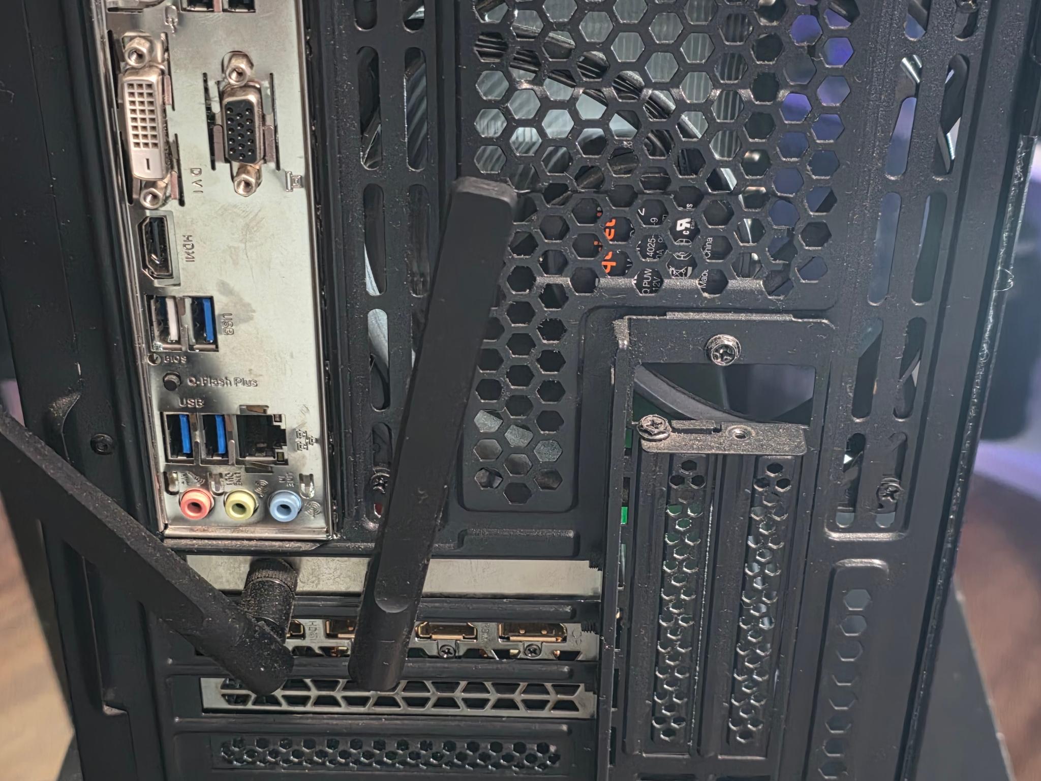 Gaming PC Nvidia 3070 Ryzen 5 5600X 32GB RAM 500GB + 1TB Storage Wi-Fi W11