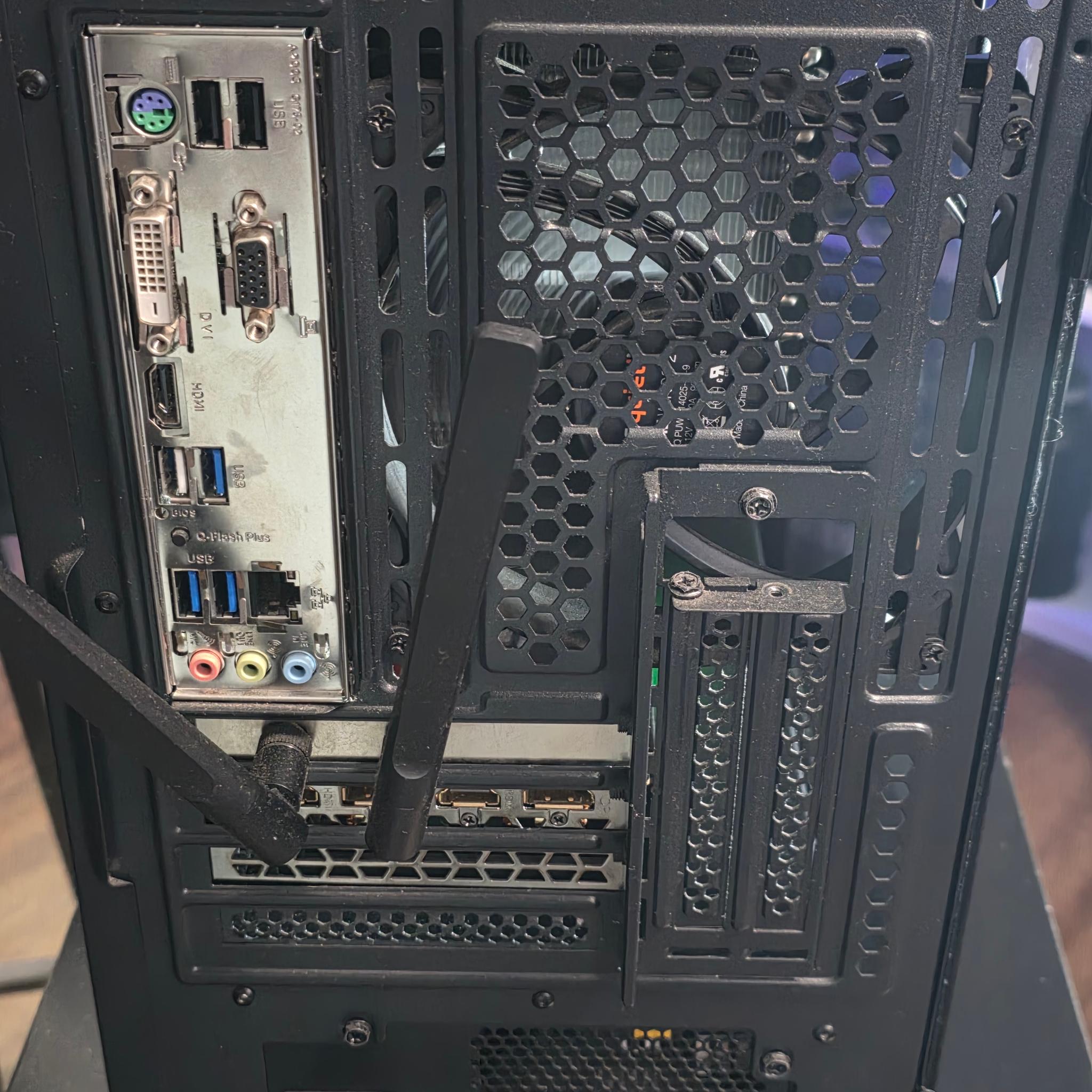 Gaming PC Nvidia 3070 Ryzen 5 5600X 32GB RAM 500GB + 1TB Storage Wi-Fi W11