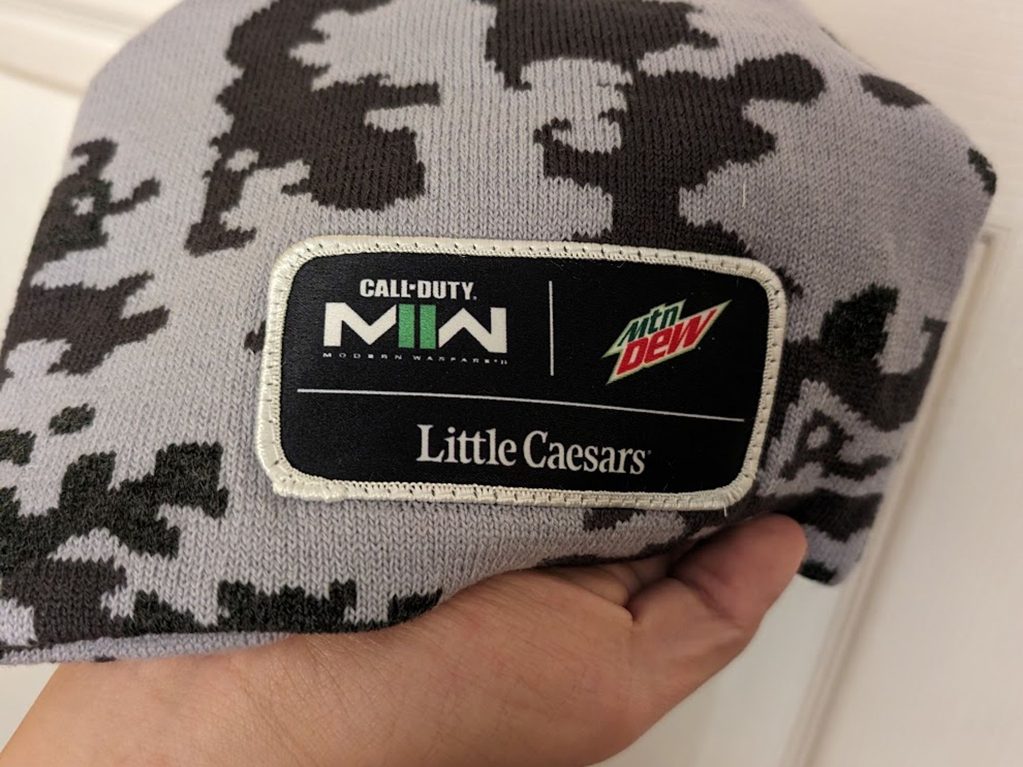 New Open Box Call of Duty Modern Warfare II / Mountain Dew / Little Caesars Beanie, Gray/Black Camo