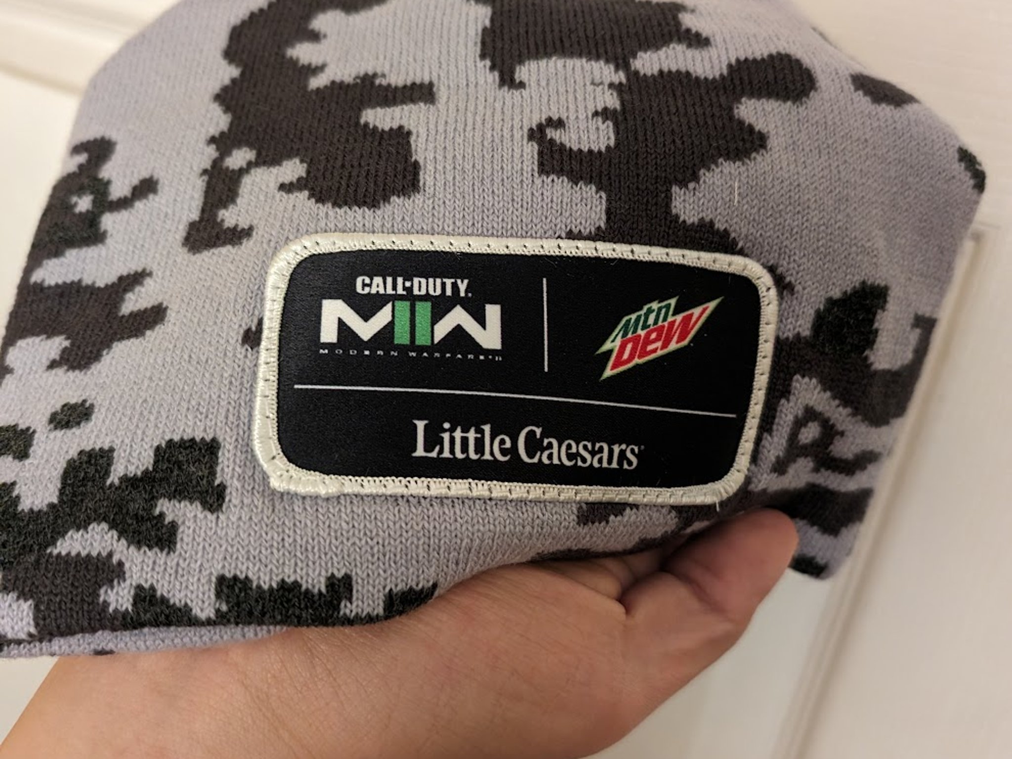 New Open Box Call of Duty Modern Warfare II / Mountain Dew / Little Caesars Beanie, Gray/Black Camo