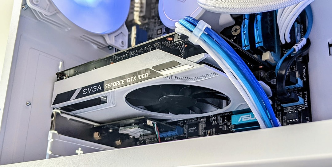 Icicle | GTX 1060 3GB/ Watercooled i7-3770 4c/8t White Gaming PC
