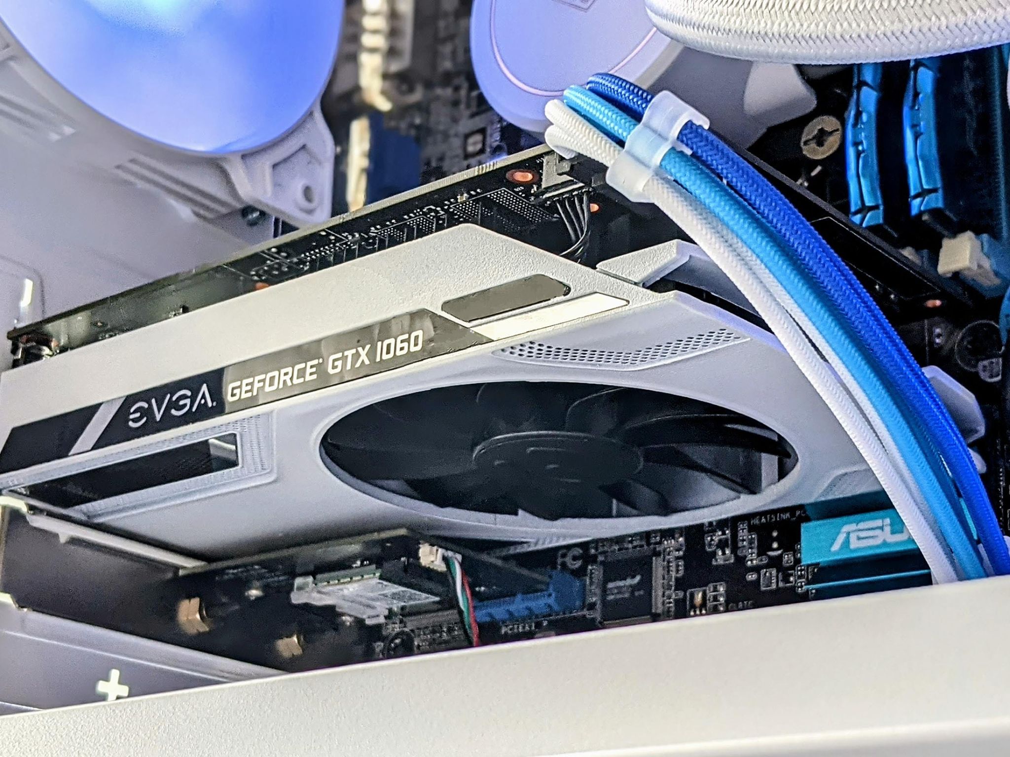 Icicle | GTX 1060 3GB/ Watercooled i7-3770 4c/8t White Gaming PC