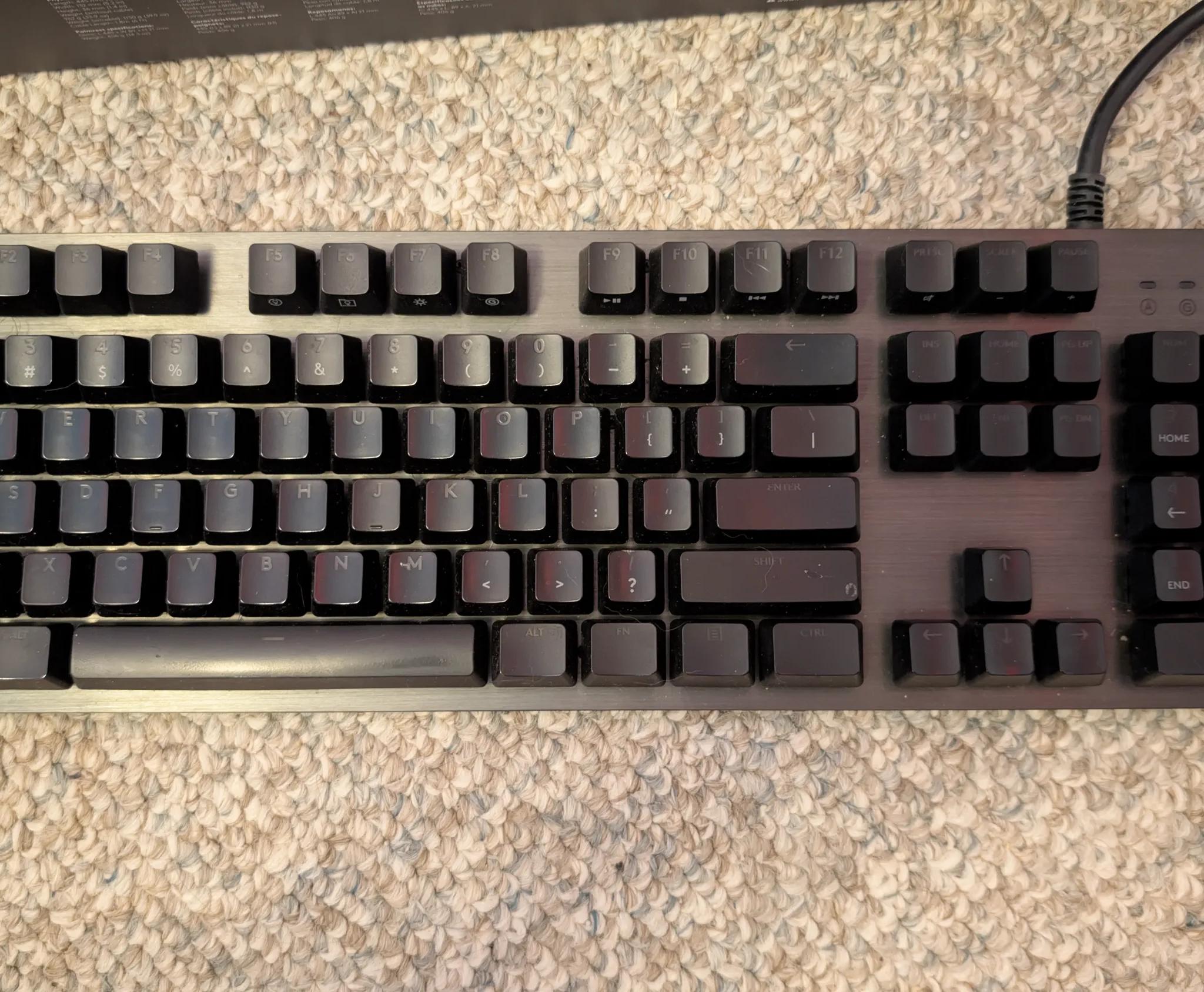 Logitech G513 Carbon (Brown Switches)