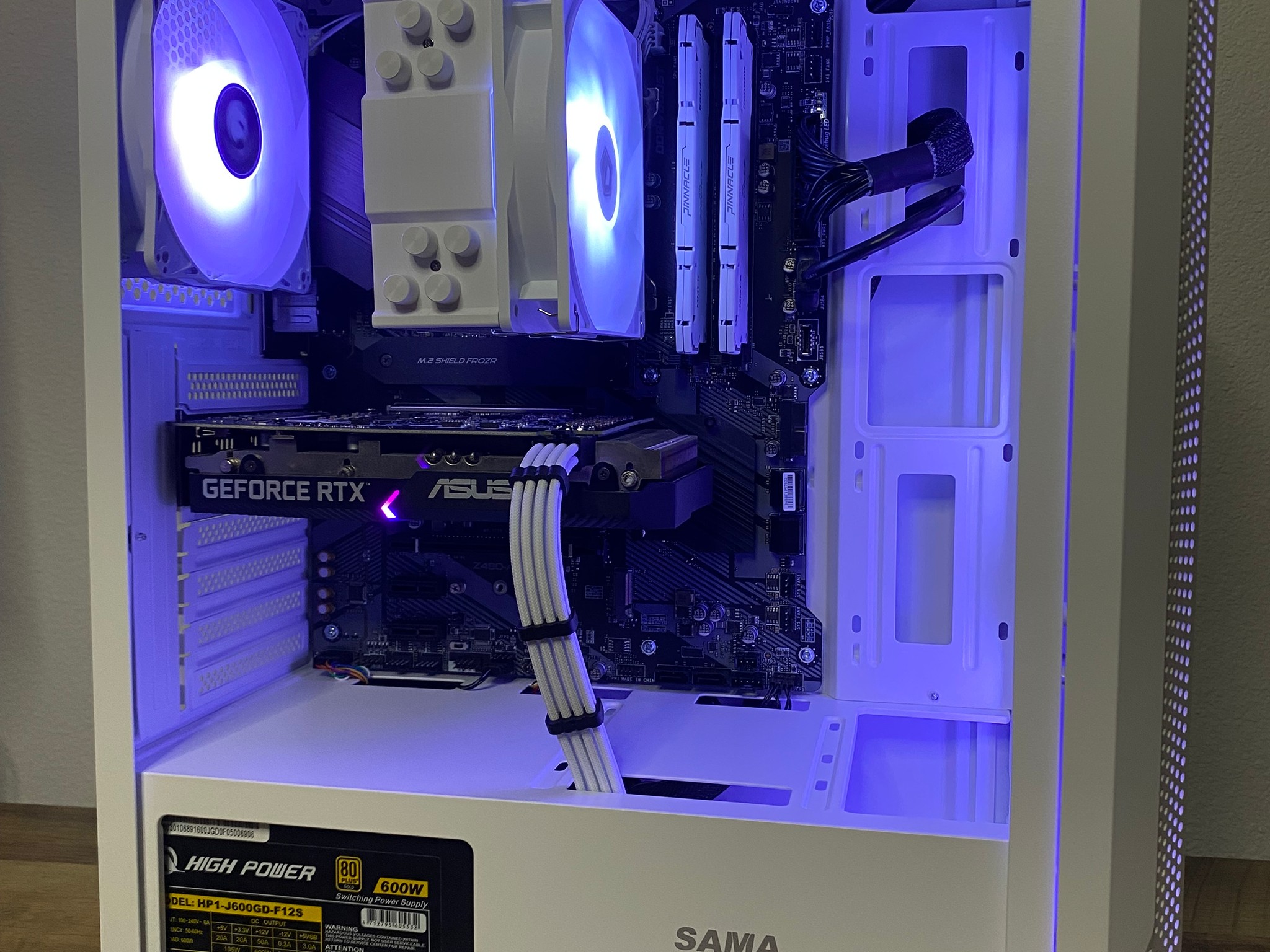 Gaming PC 4K - RTX 2070 8GB Nvidia - i3 10100F intel - 16GB 3200mhz ram - 500GB NVMe - ARGB - White