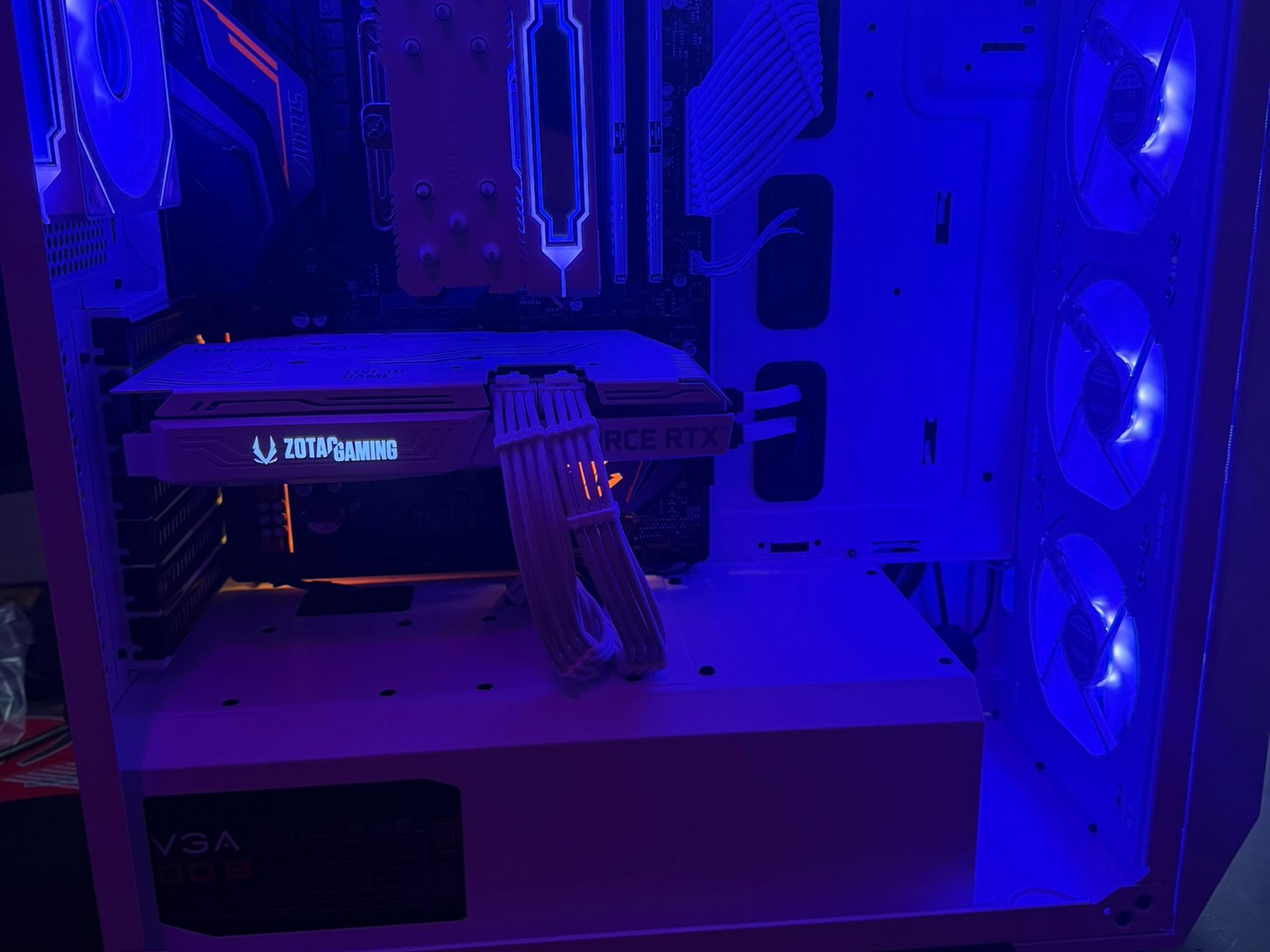 🖥️ Custom White RGB Gaming PC| 7 5800X |  RTX 3060 Ti  | 32GB RAM  |  Ultra-Cooled | 🖥️