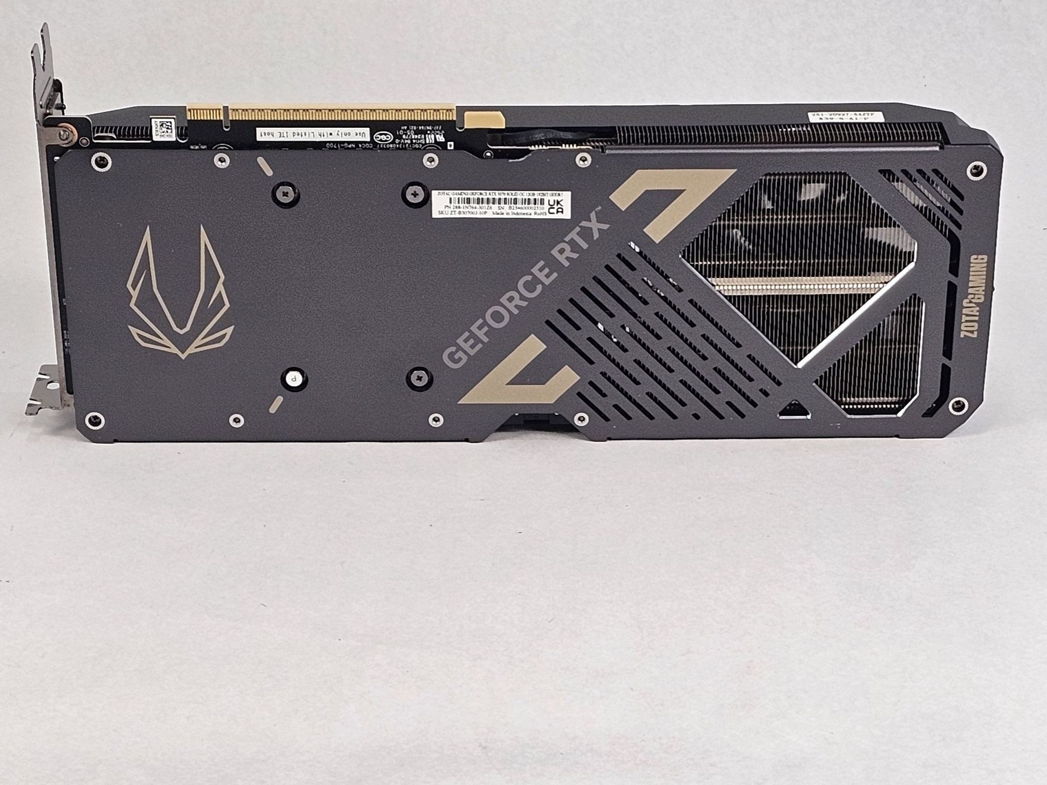RTX 5070 Zotac Gaming Solid OC 12GB