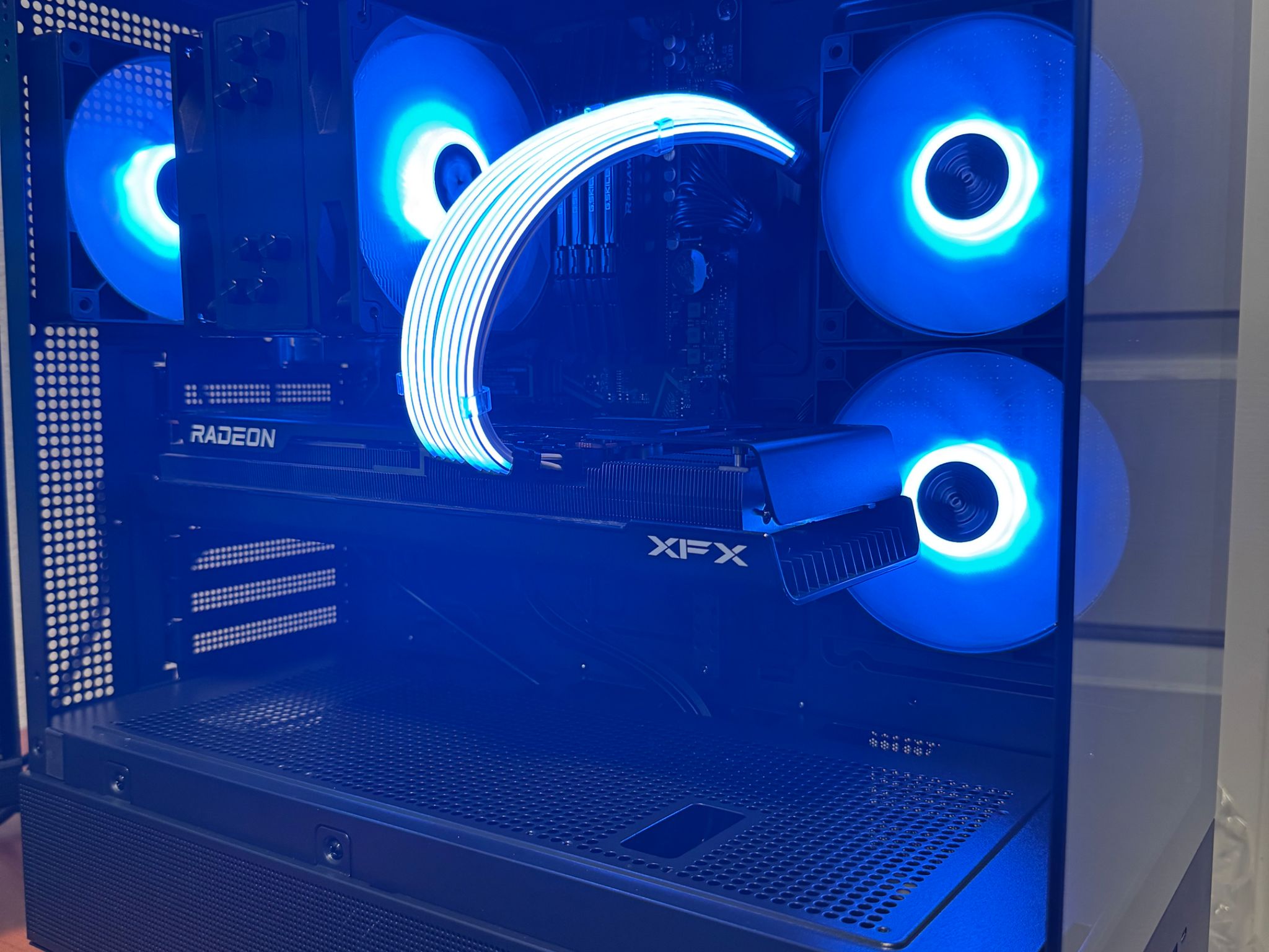 *New* 7800xt 16GB VRAM, 5600, 32GB DDR4,  1tb SSD - Addressable RGB