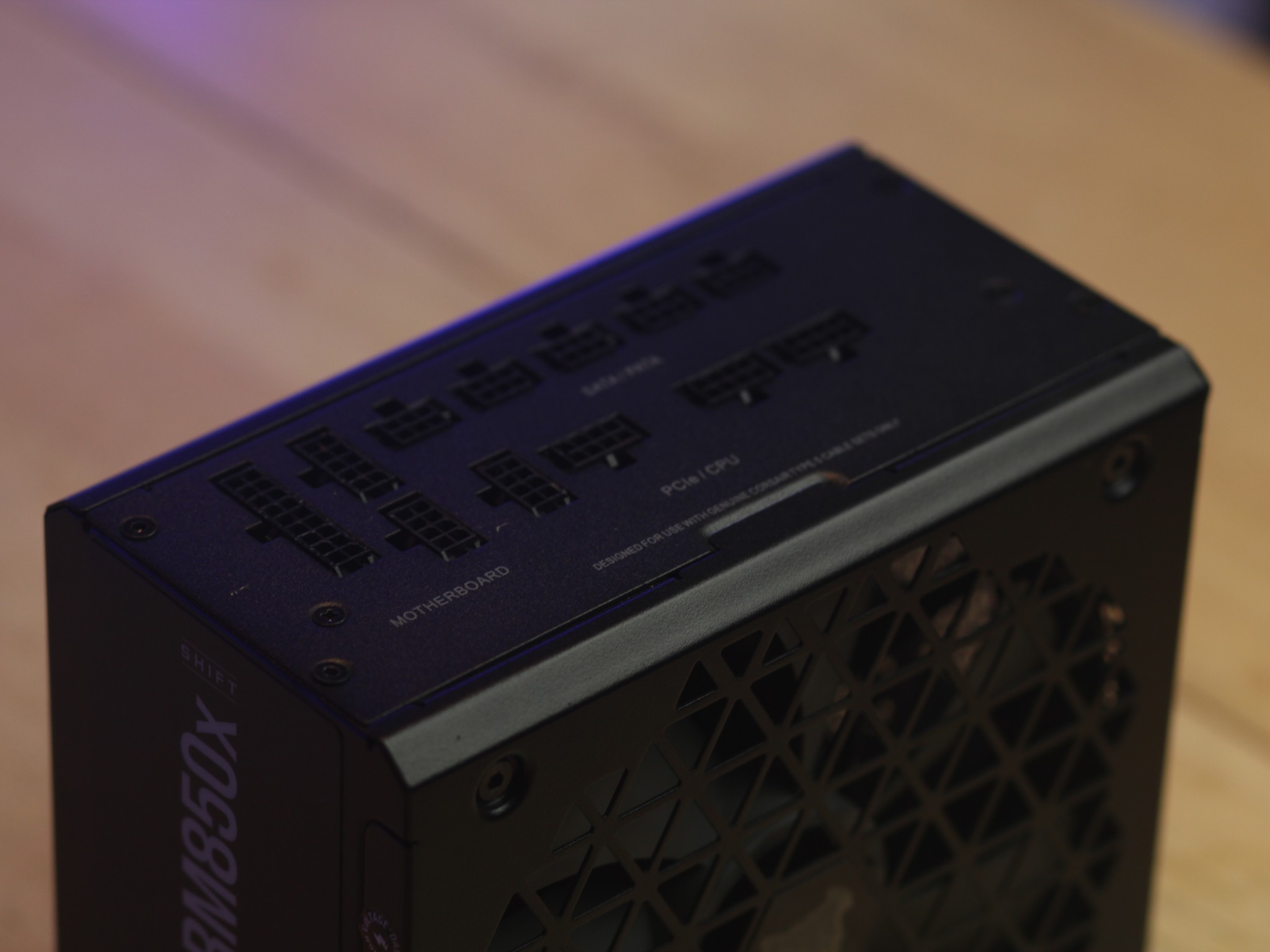 Corsair RM850x SHIFT 80 PLUS Gold Modular Power Supply